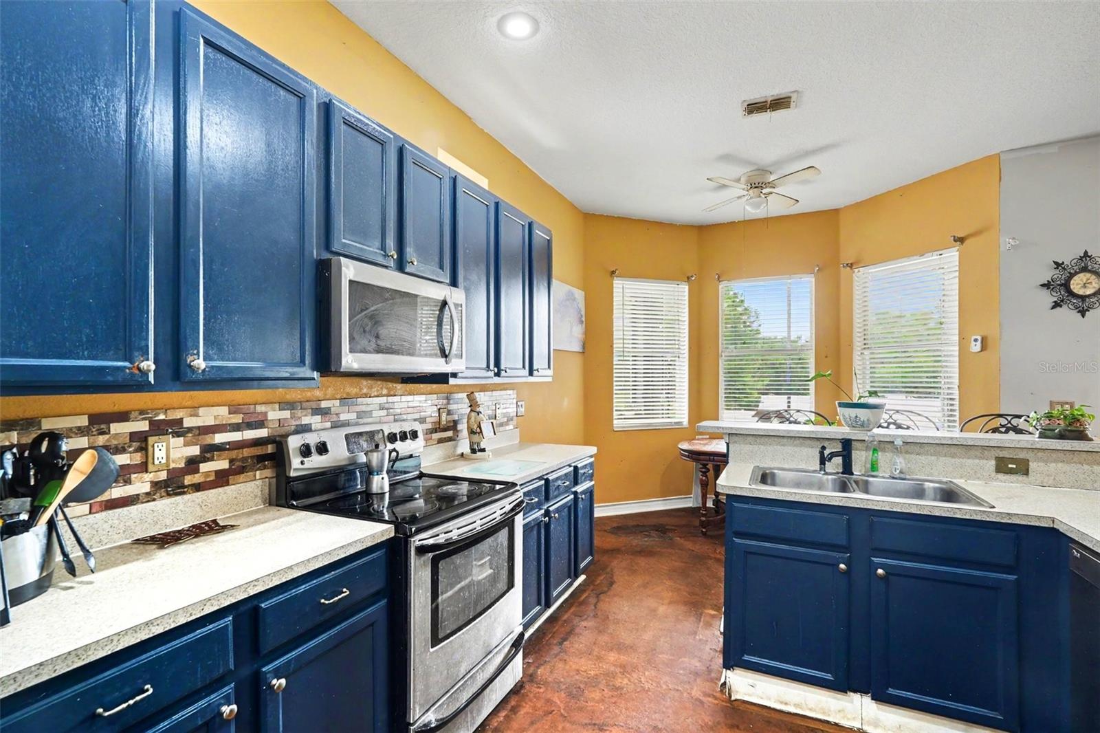 37110 Highland Bluff, Dade City, FL 33523