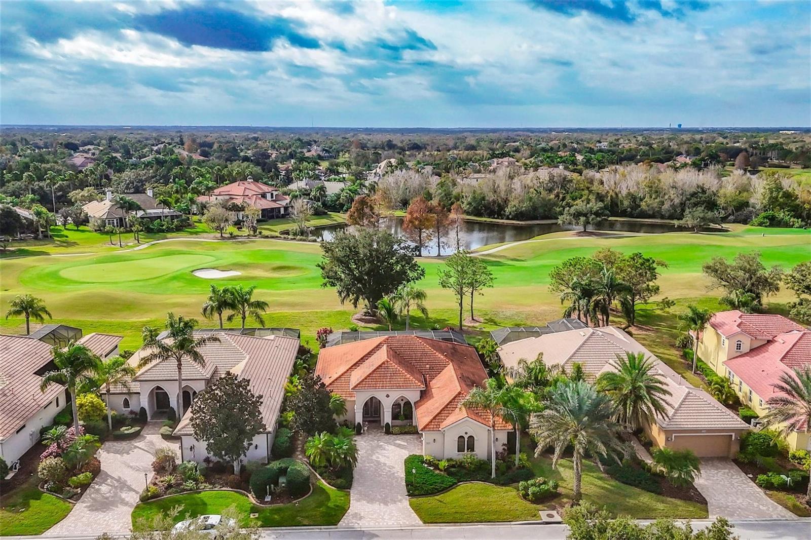 7042 Vilamoura, Lakewood Ranch, FL 34202