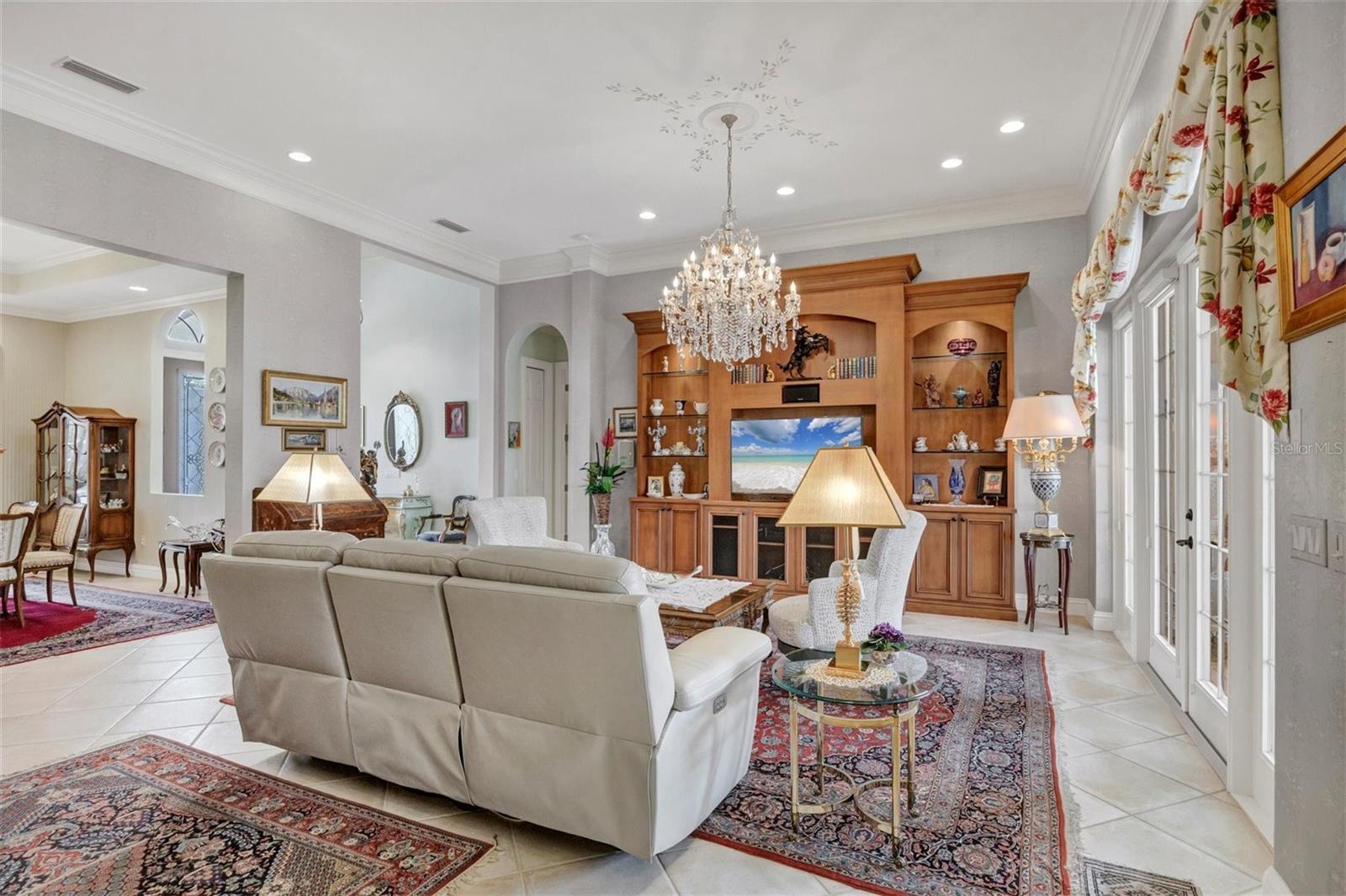 7042 Vilamoura, Lakewood Ranch, FL 34202