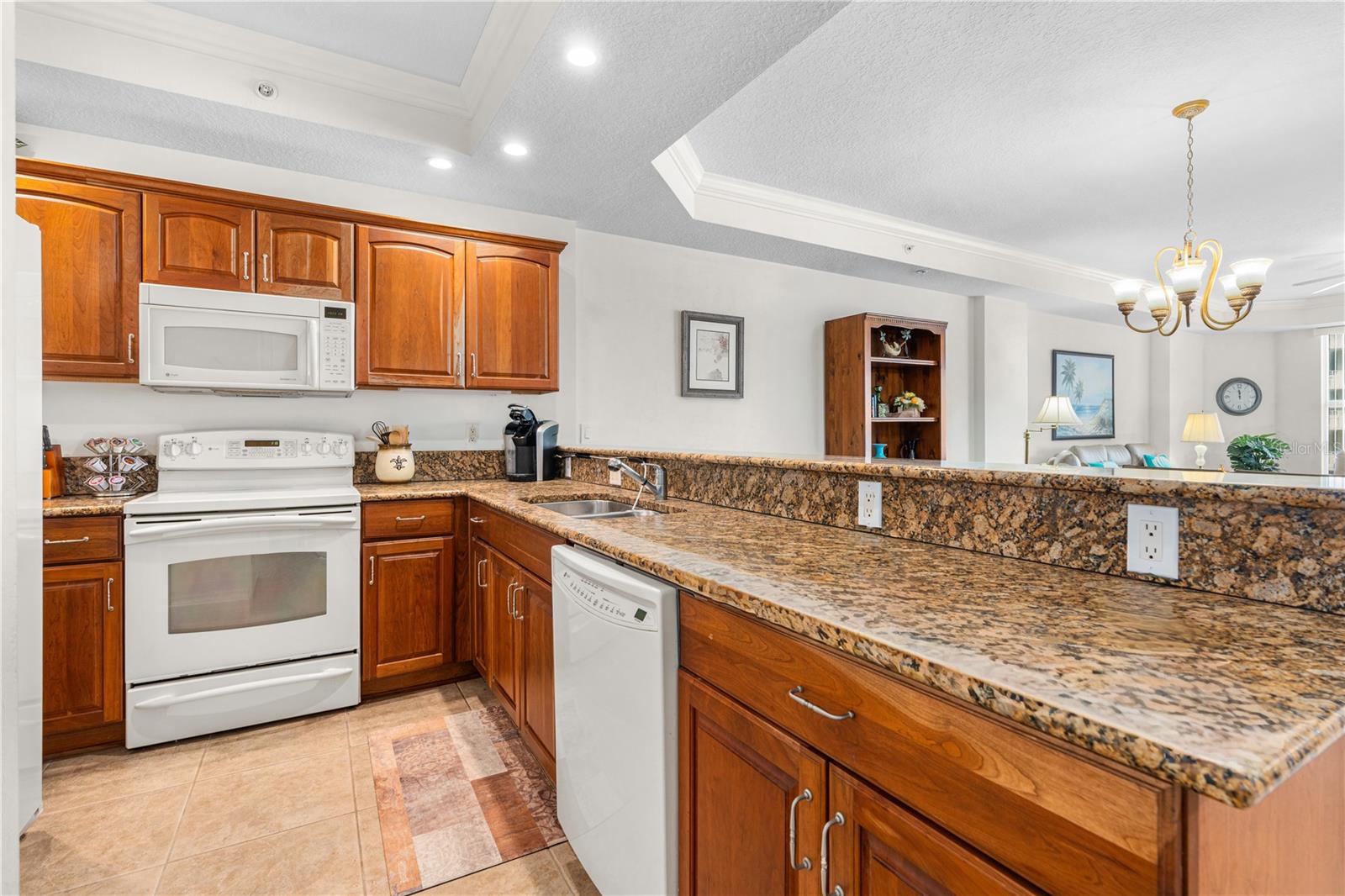 2403 Atlantic Unit 309, Daytona Beach, FL 32118
