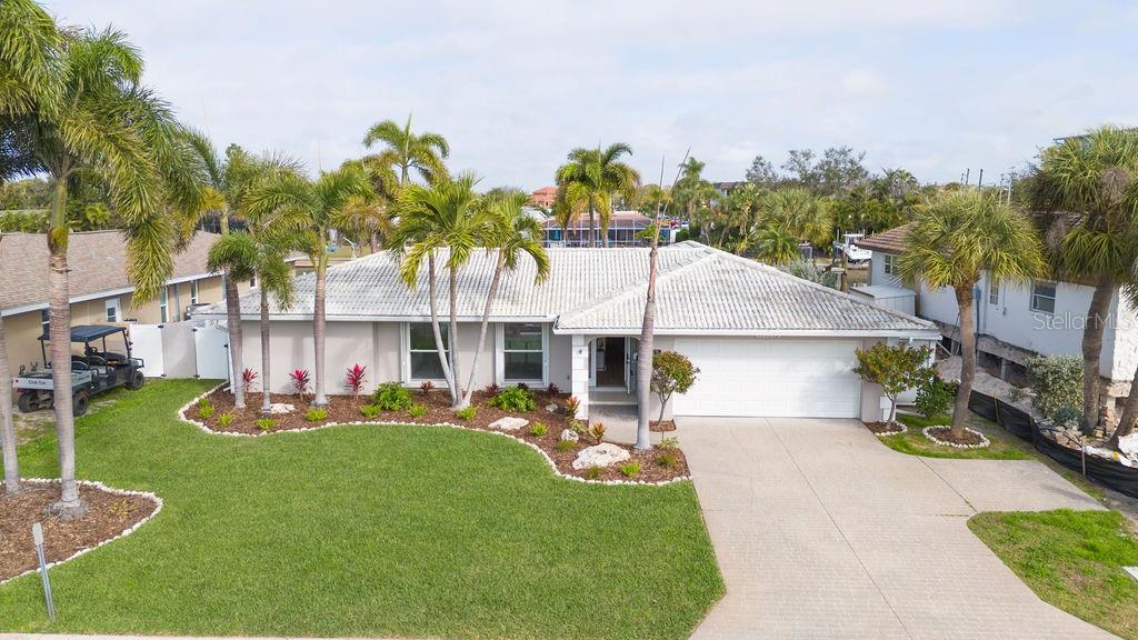 3807 48th, St Petersburg, FL 33711