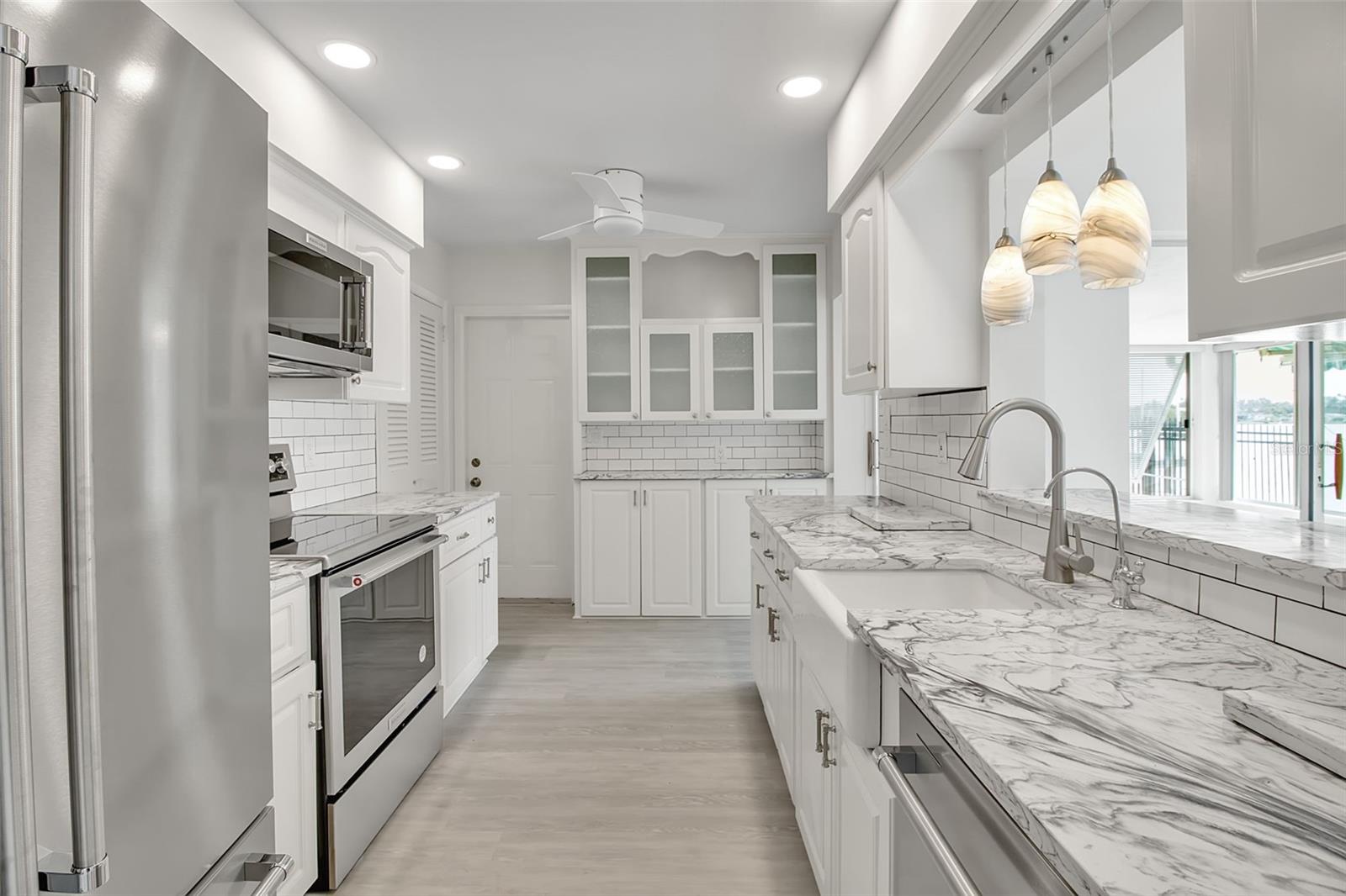 922 Casey Cove, Nokomis, FL 34275