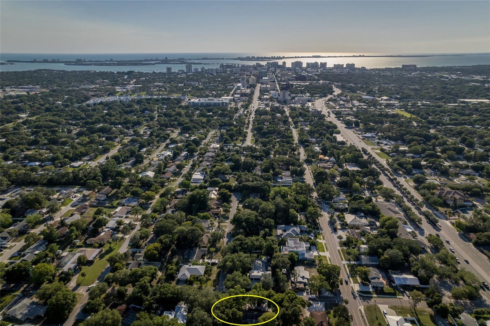 95 Briggs, Sarasota, FL 34237