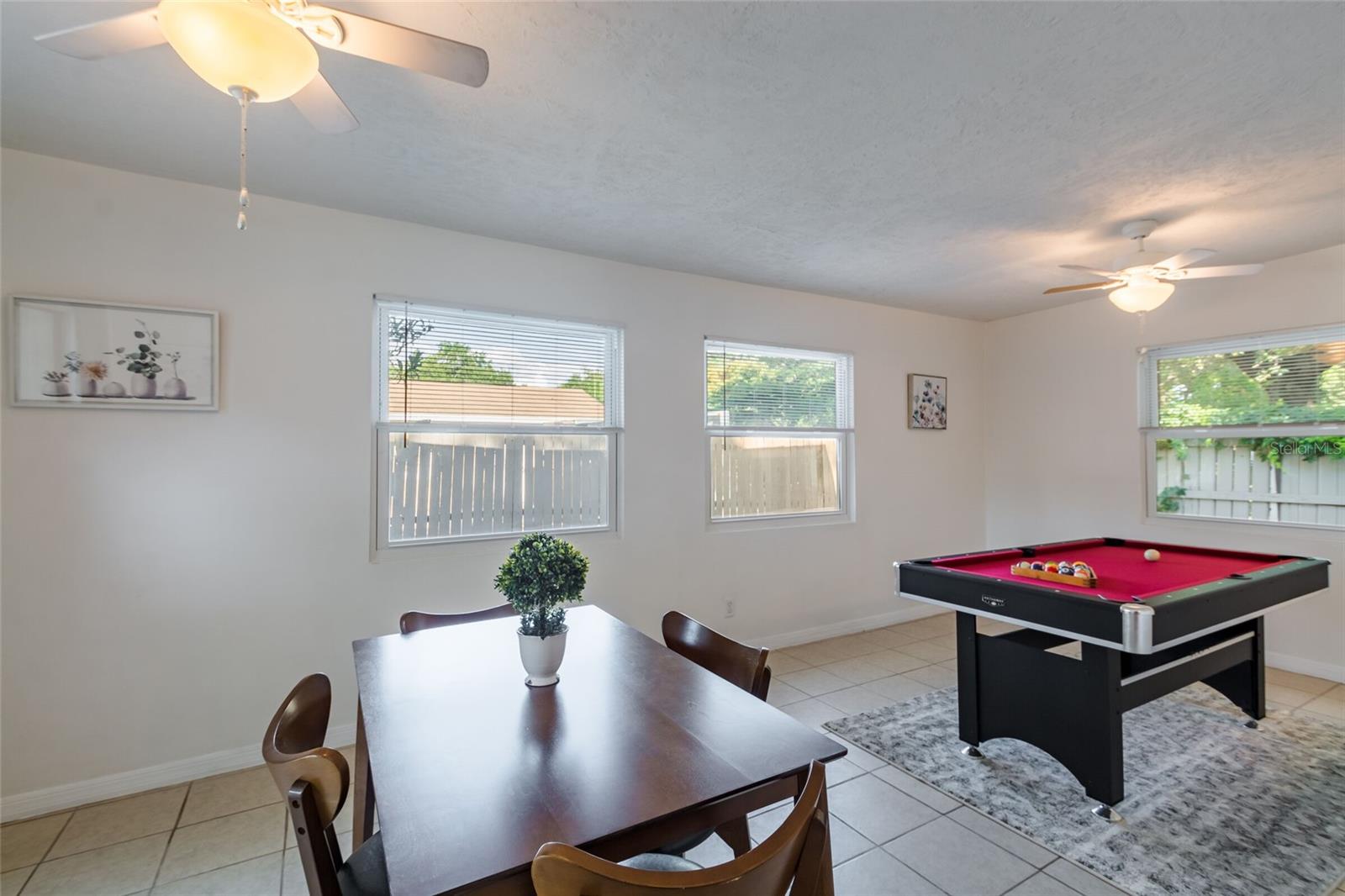 95 Briggs, Sarasota, FL 34237