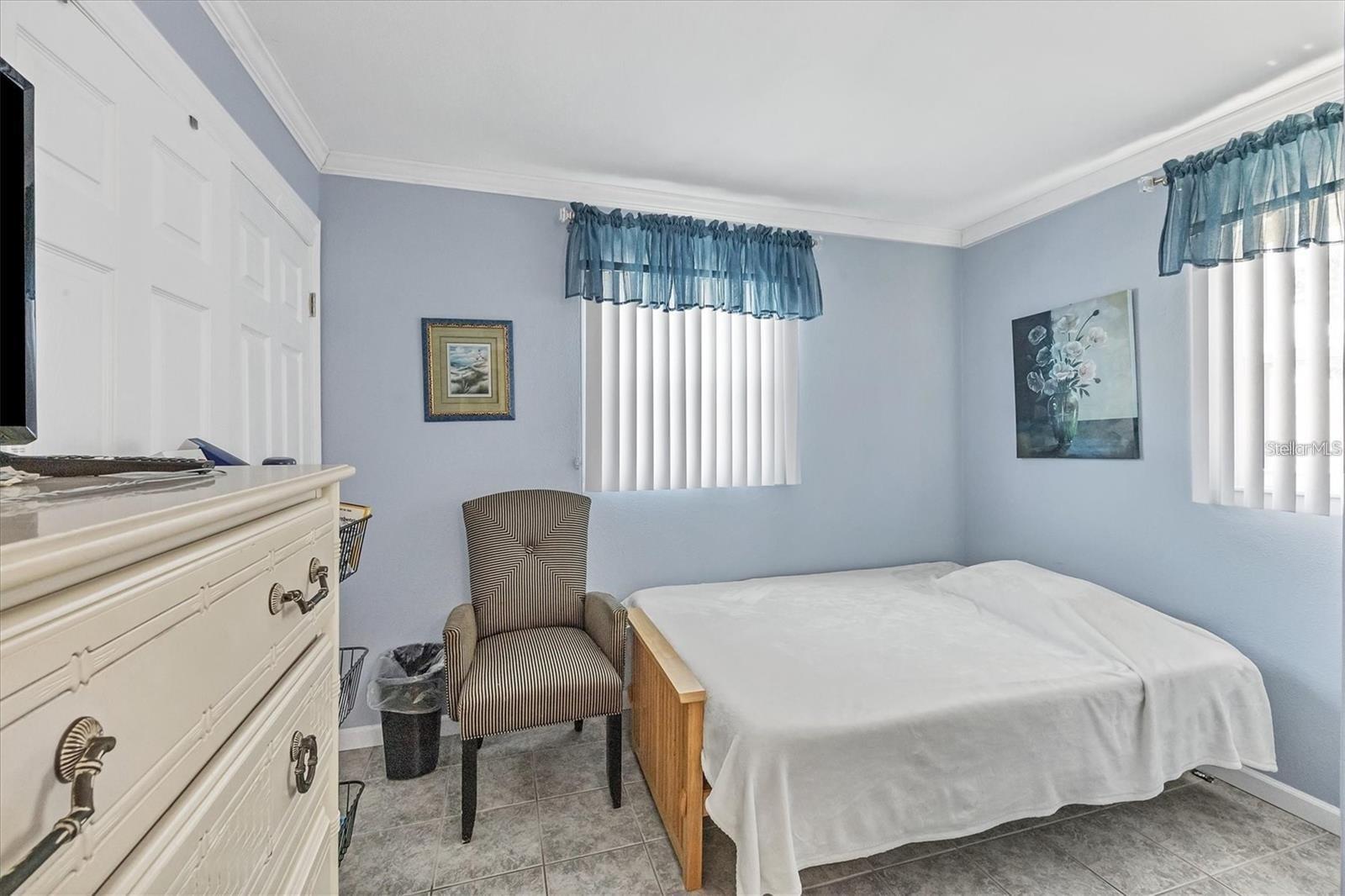 460 Base Unit 113, Venice, FL 34285