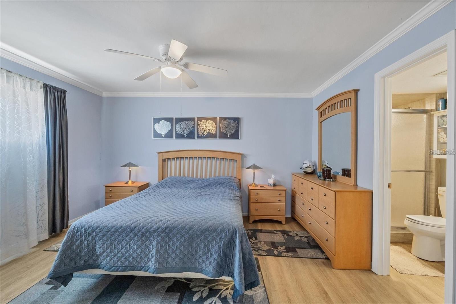460 Base Unit 113, Venice, FL 34285