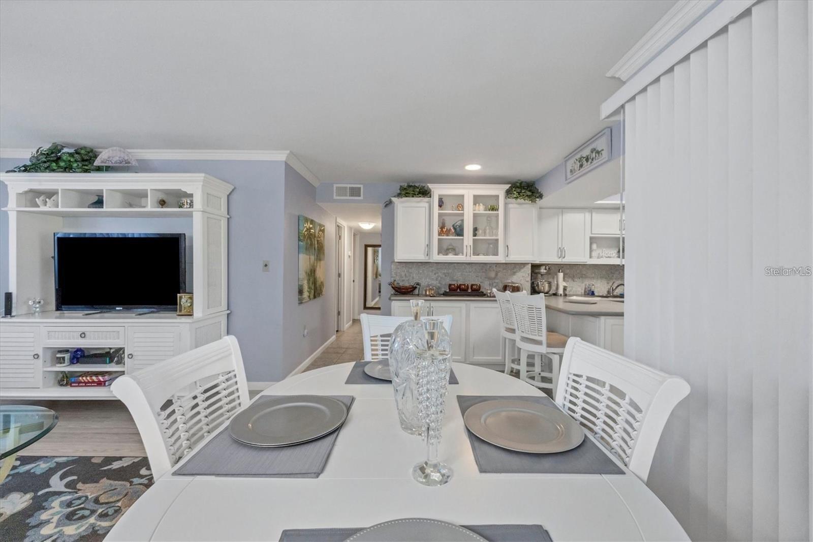 460 Base Unit 113, Venice, FL 34285