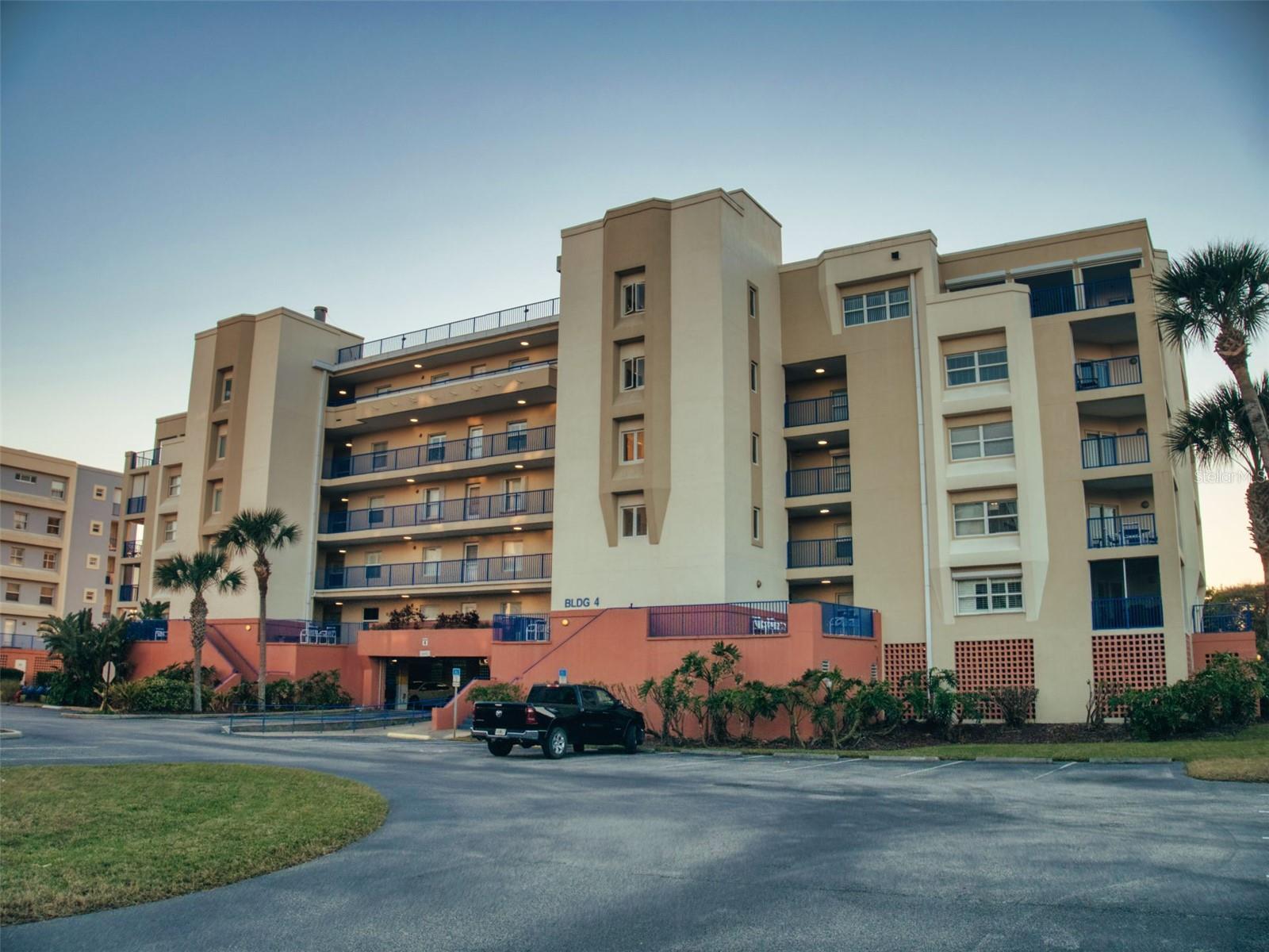 5300 Atlantic Unit 4-503, New Smyrna Beach, FL 32169