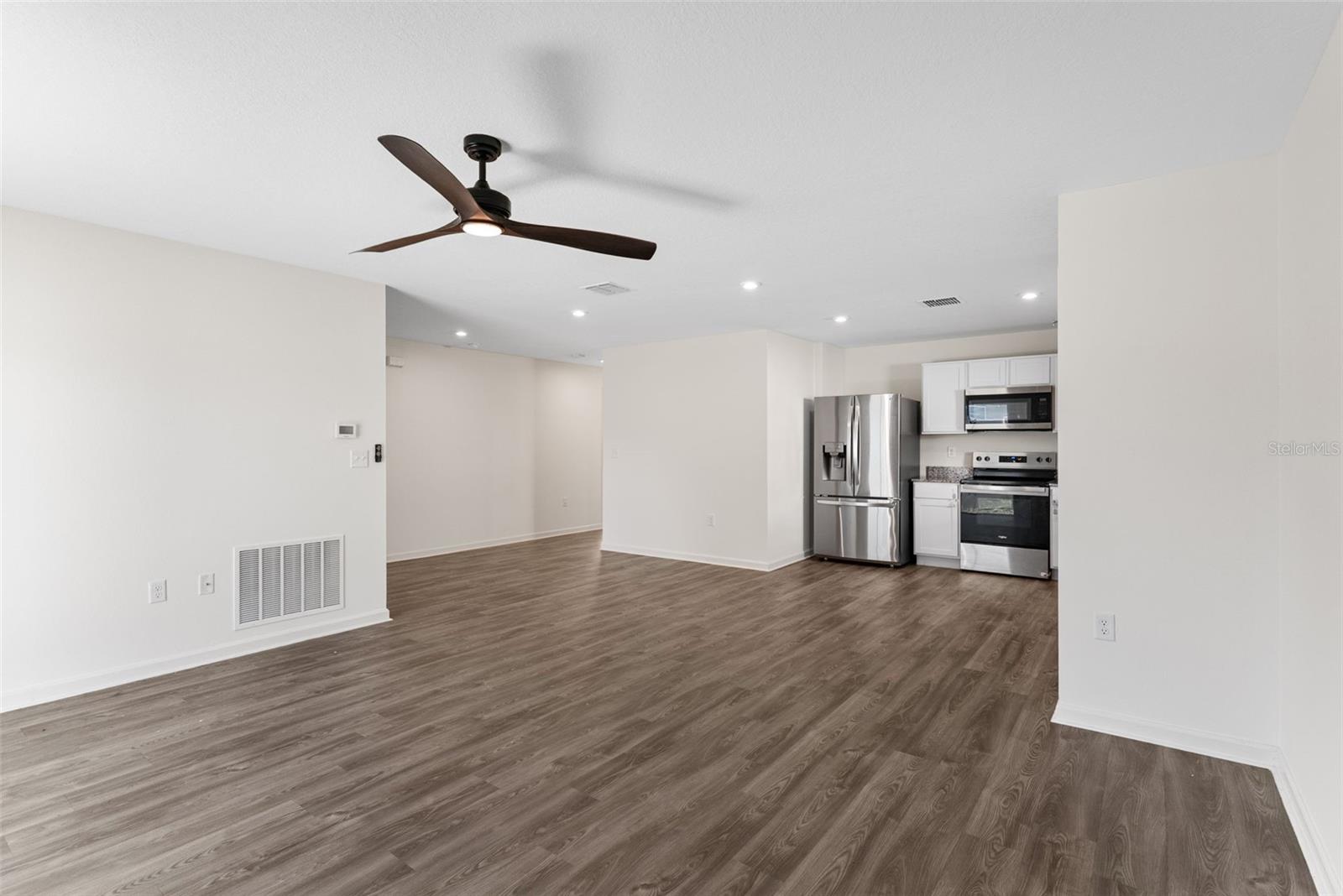2059 Kentucky, Sumterville, FL 33585