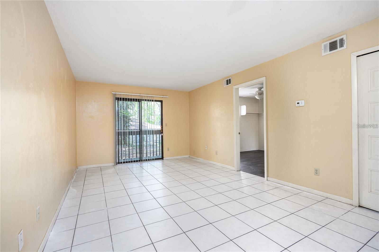 127 16th Unit S-105, Gainesville, FL 32601