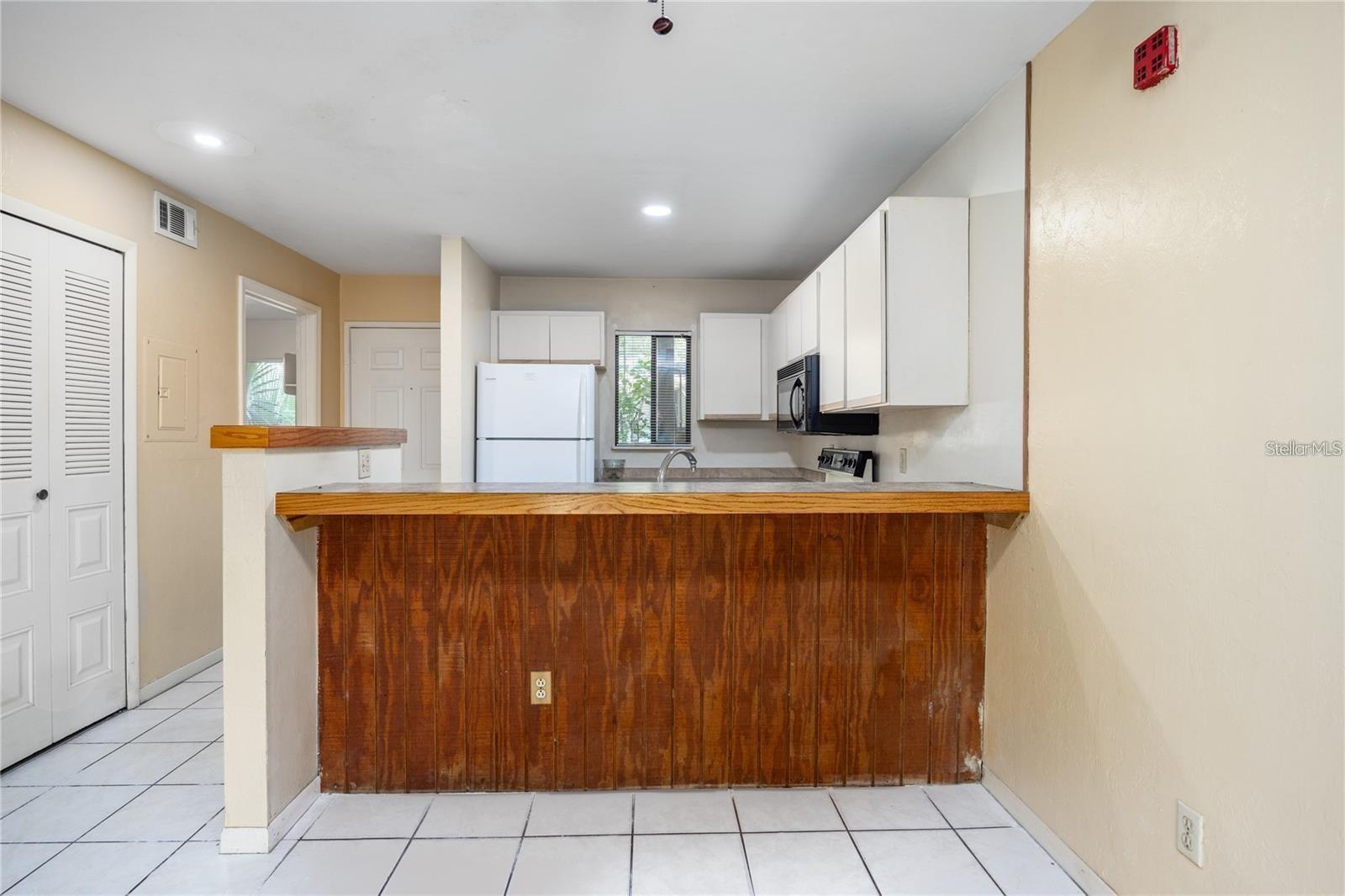 127 16th Unit S-105, Gainesville, FL 32601
