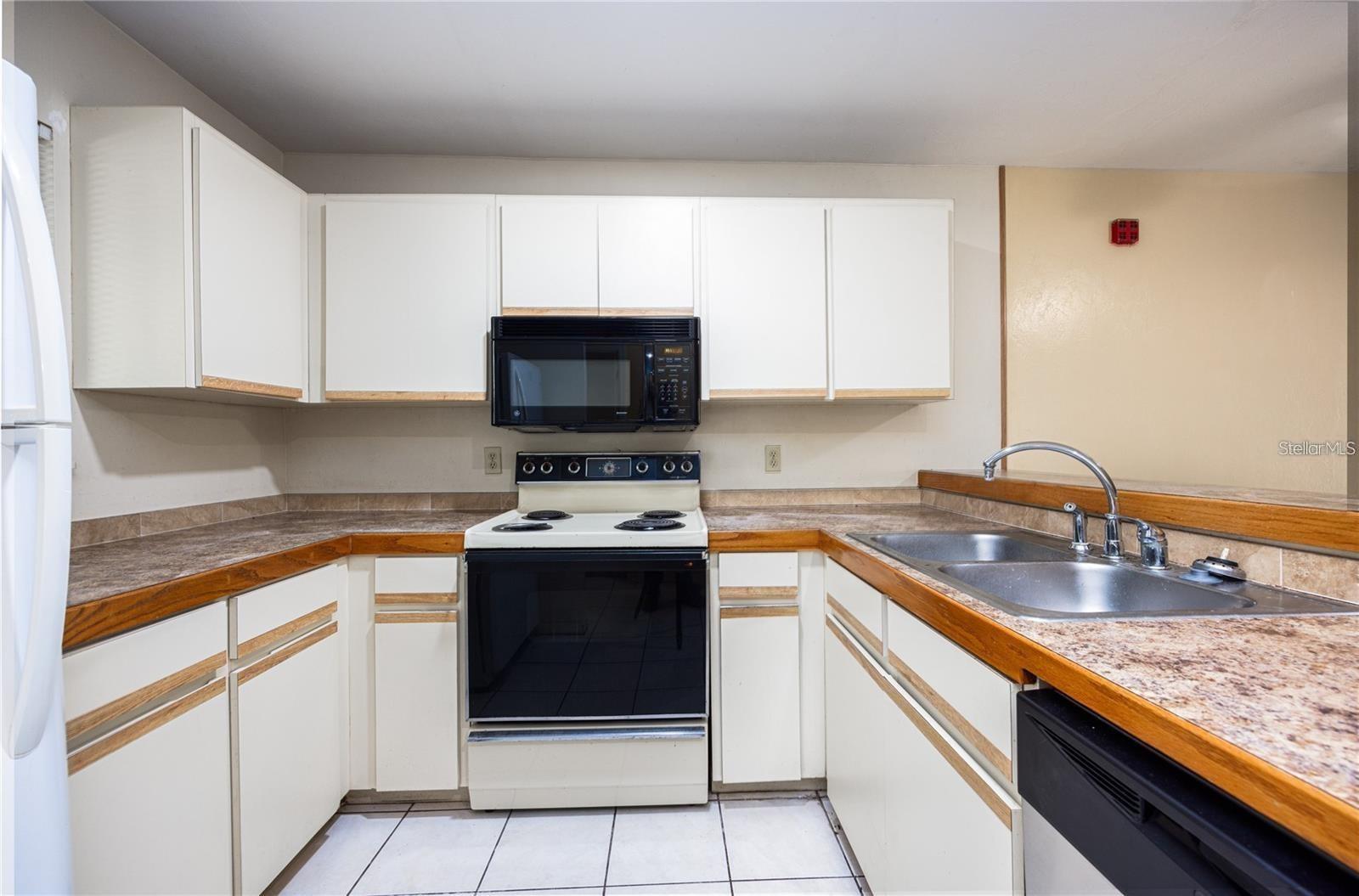 127 16th Unit S-105, Gainesville, FL 32601