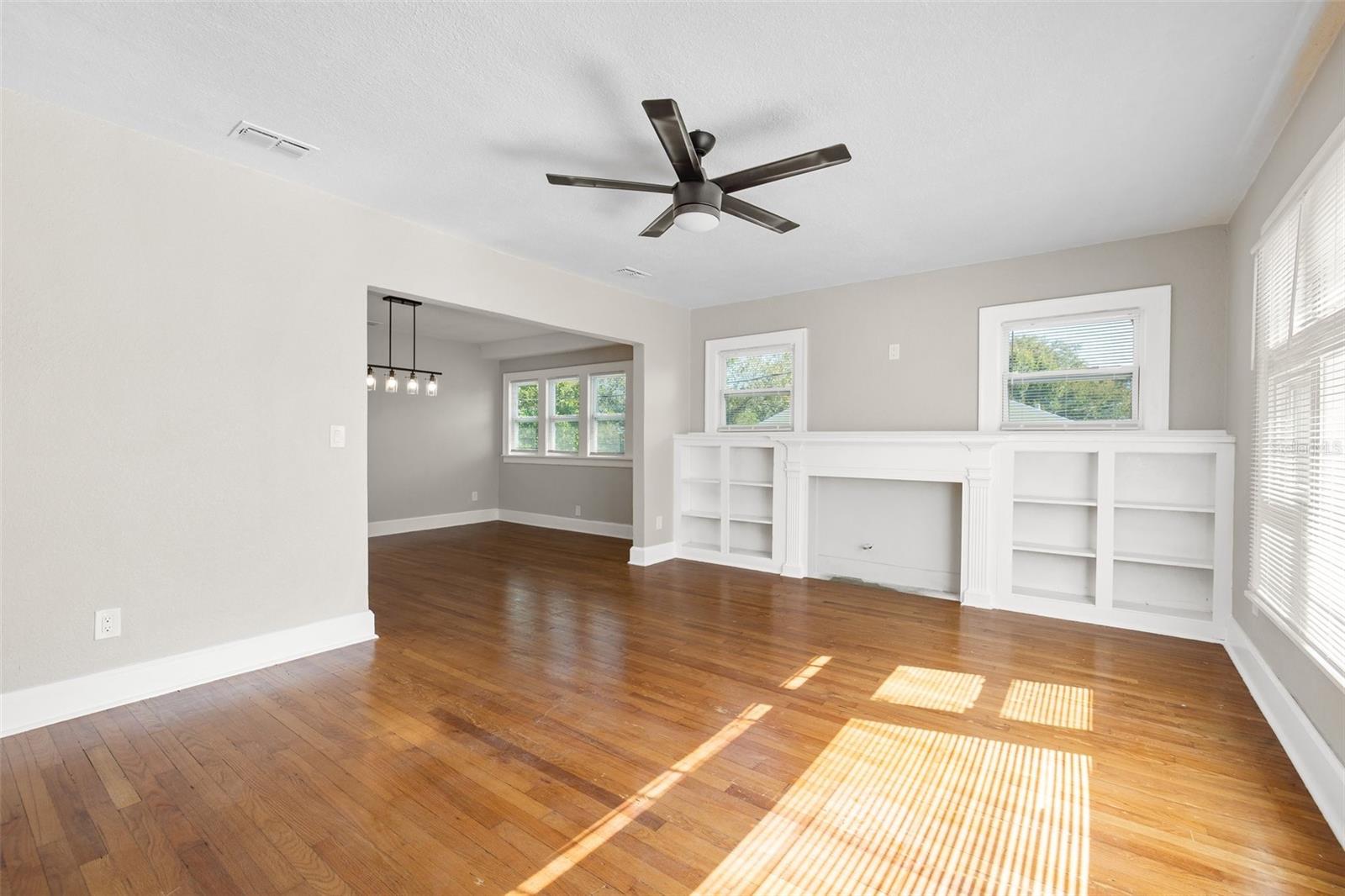 781 31st, St Petersburg, FL 33704