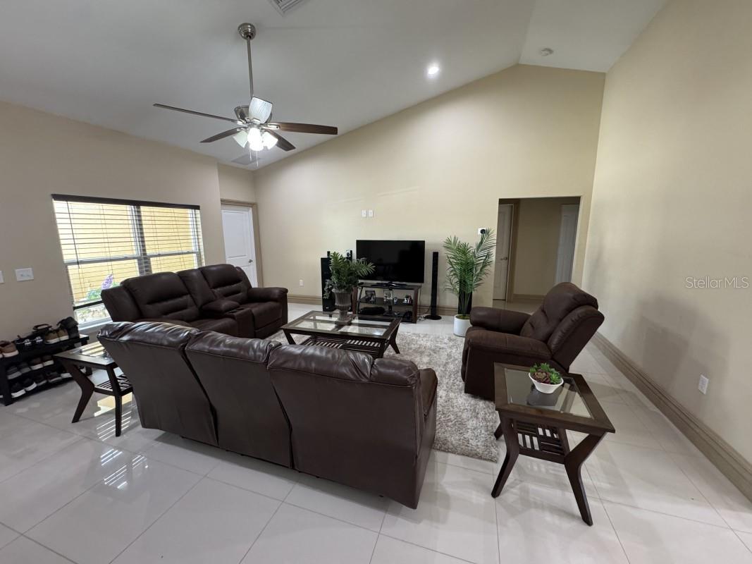 2809 27th, Okeechobee, FL 34974
