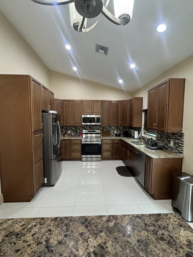 2809 27th, Okeechobee, FL 34974