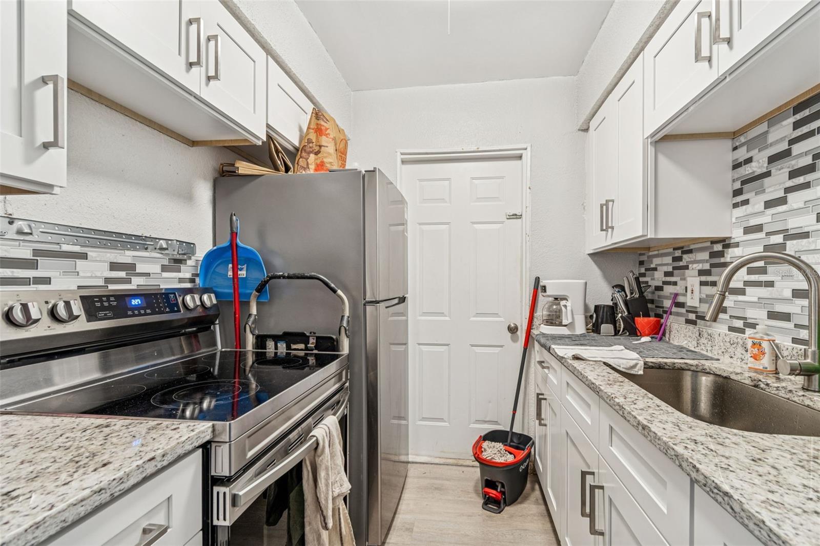 610 16th, St Petersburg, FL 33701