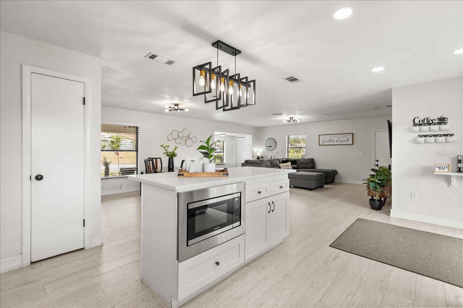 5127 Glasgow, Orlando, FL 32819