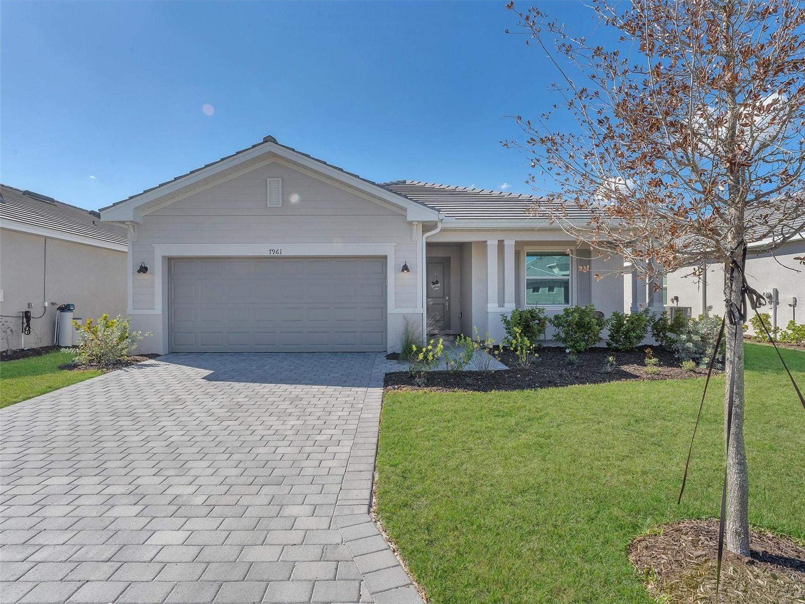 7961 Lakes Edge, Port Charlotte, FL 33981