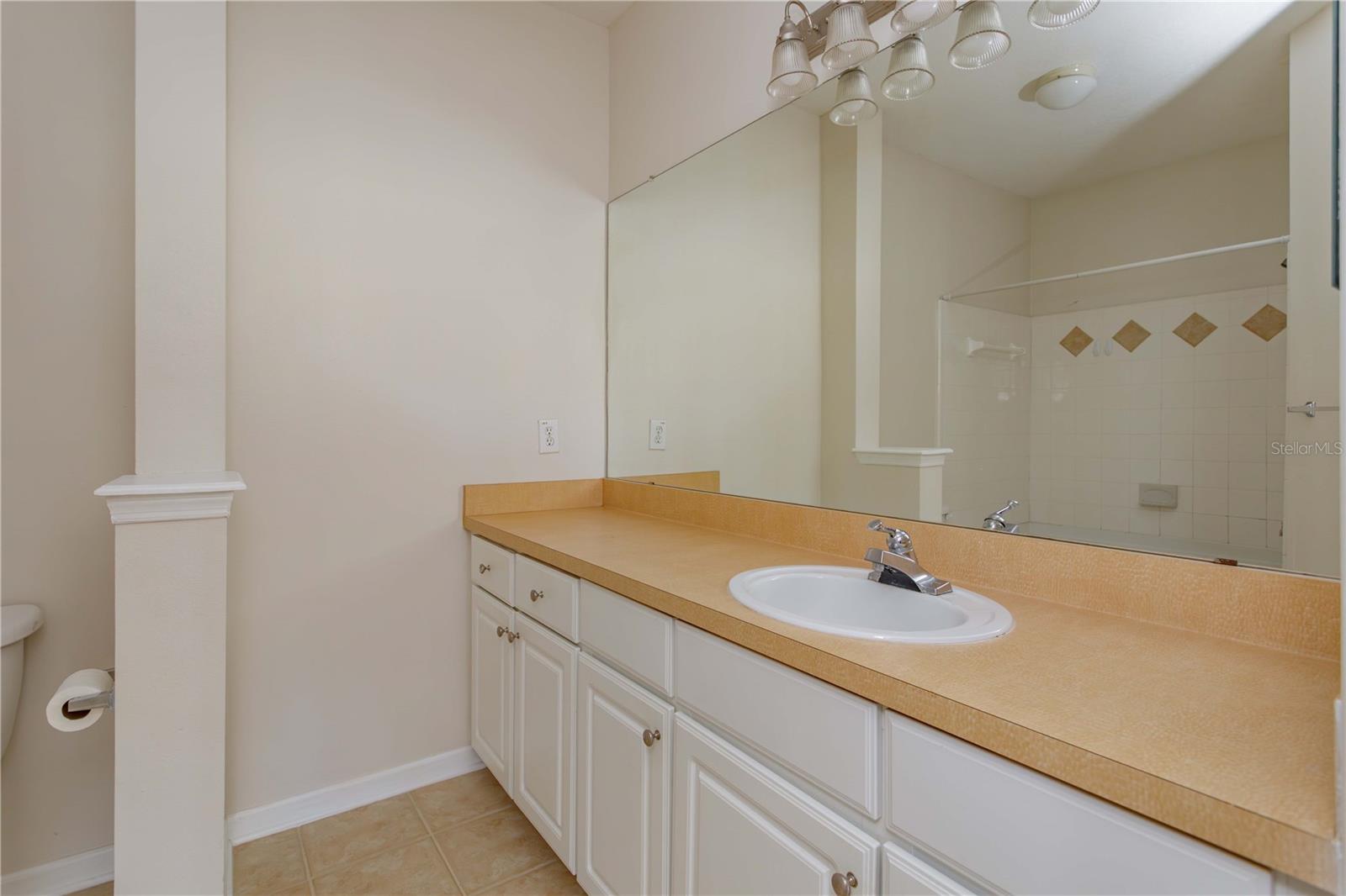 12849 Madison Point Unit 201, Orlando, FL 32821