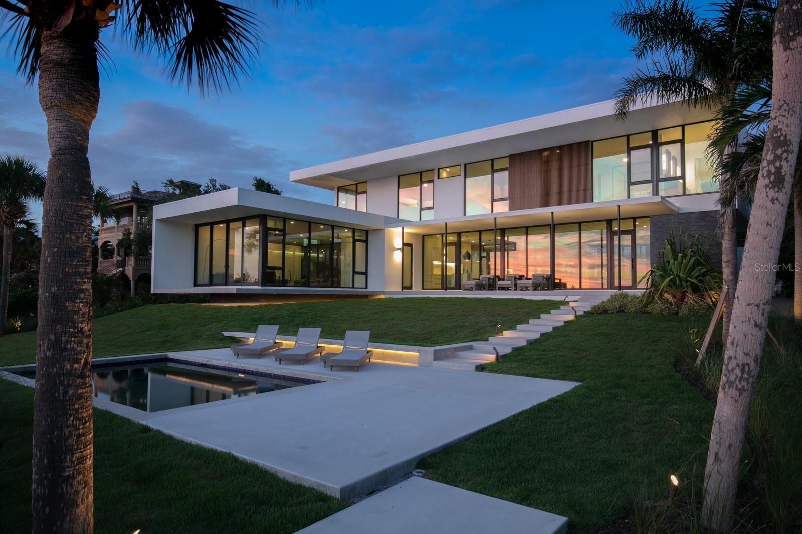 1500 Bayview, Sarasota, FL 34239