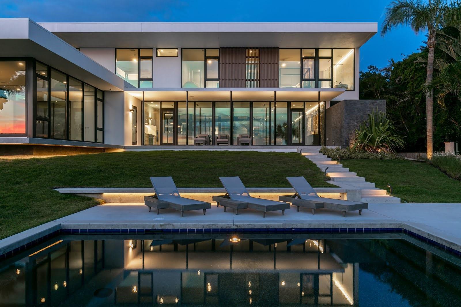 1500 Bayview, Sarasota, FL 34239