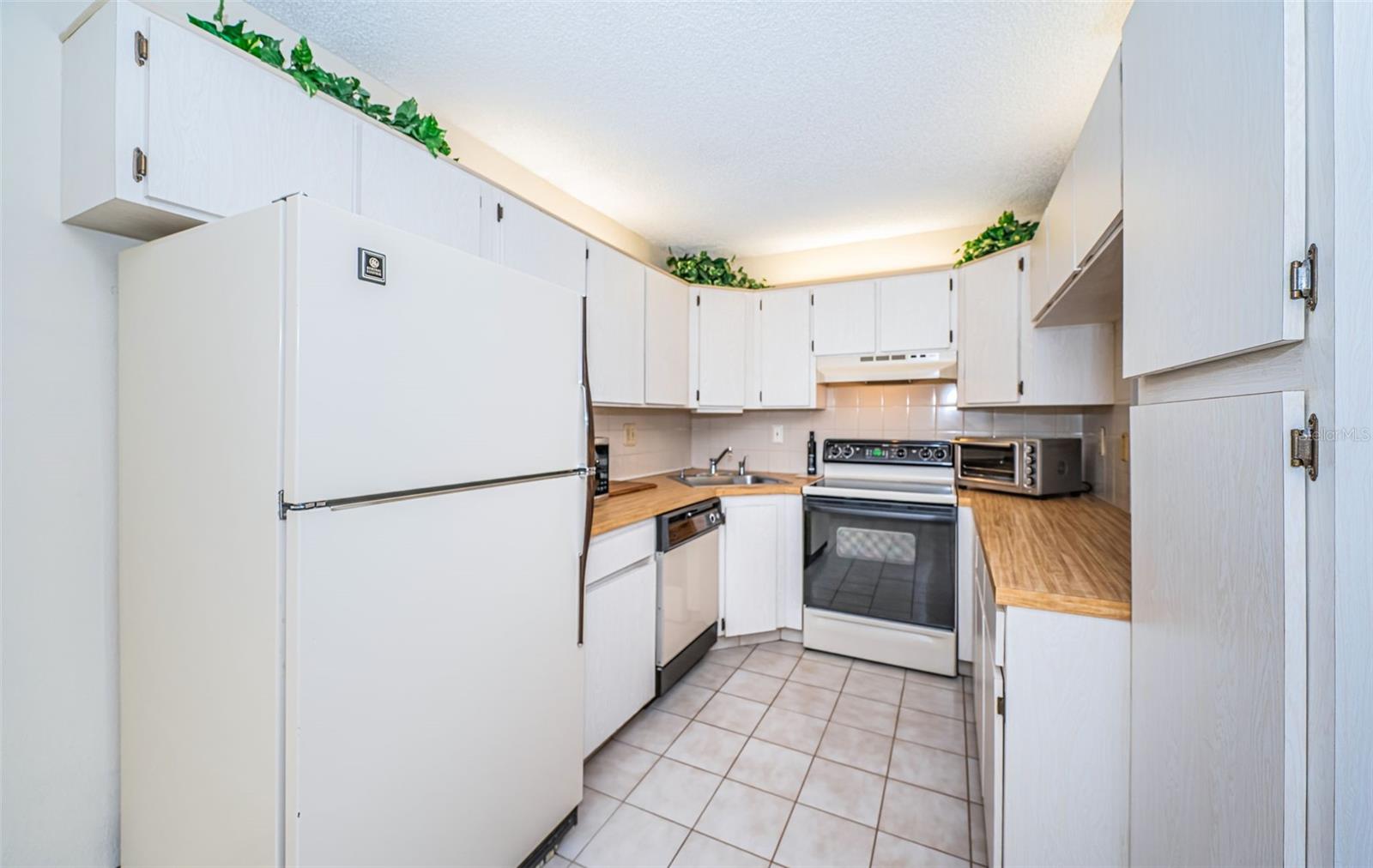 2522 Pine Ridge Unit A2, Palm Harbor, FL 34684