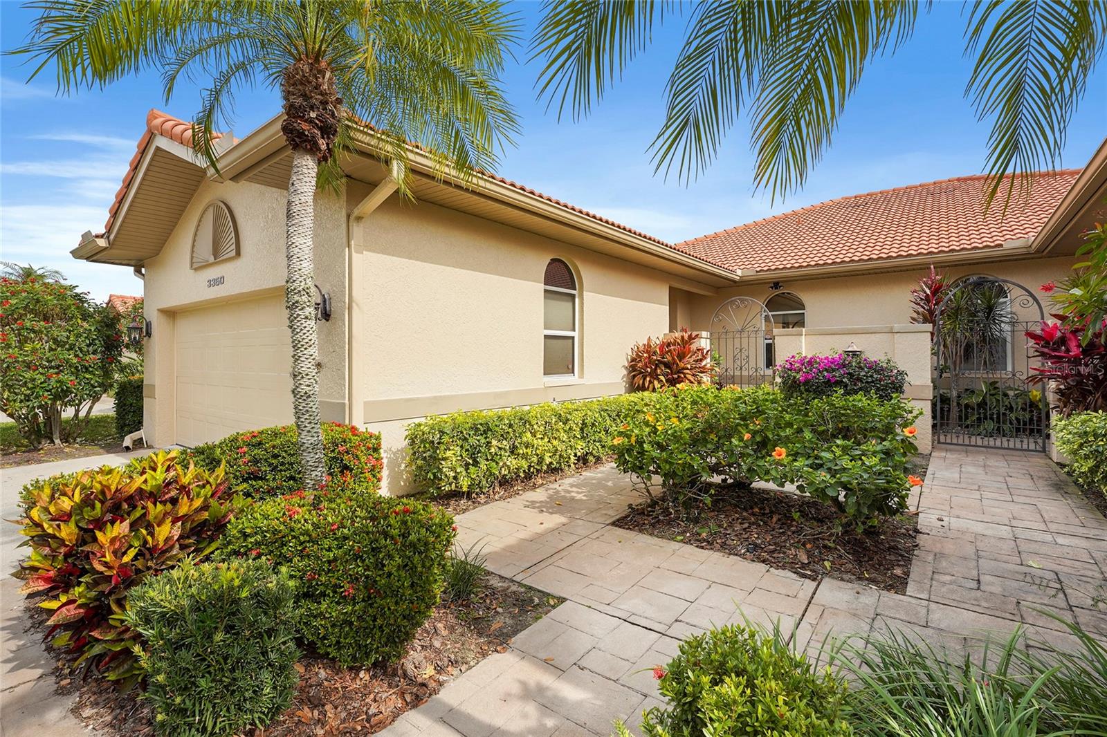 3350 Chelmsford Unit 13, Sarasota, FL 34235