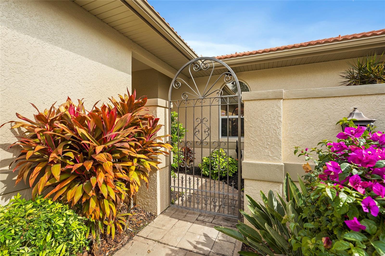 3350 Chelmsford Unit 13, Sarasota, FL 34235