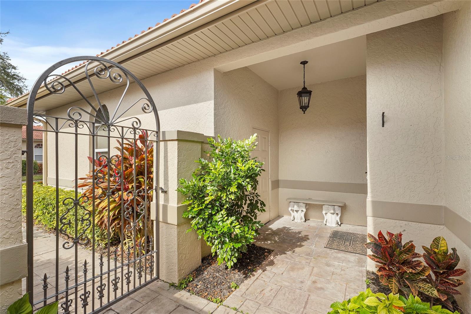 3350 Chelmsford Unit 13, Sarasota, FL 34235