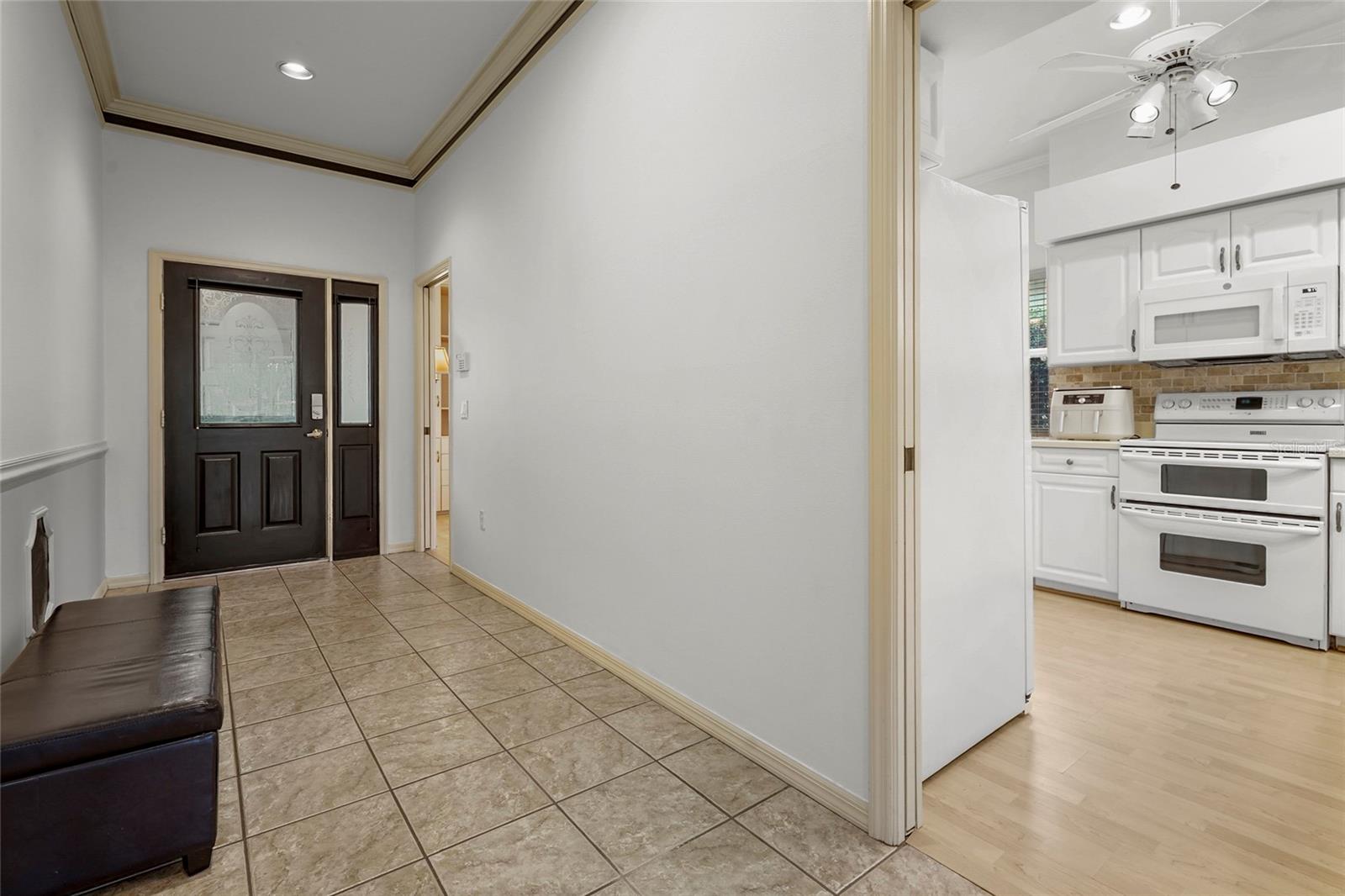 3350 Chelmsford Unit 13, Sarasota, FL 34235