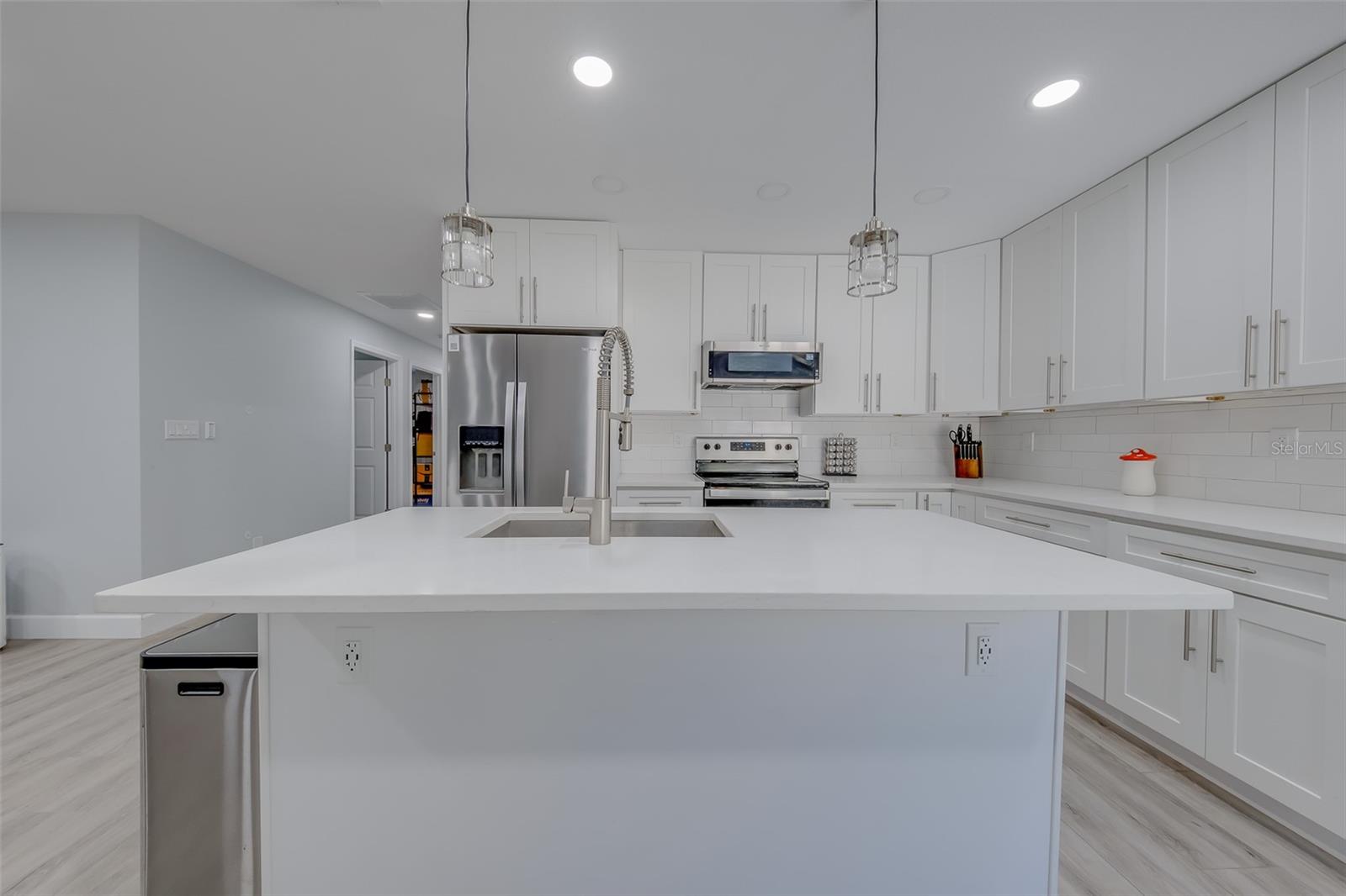 1814 Sylvan, Clearwater, FL 33755
