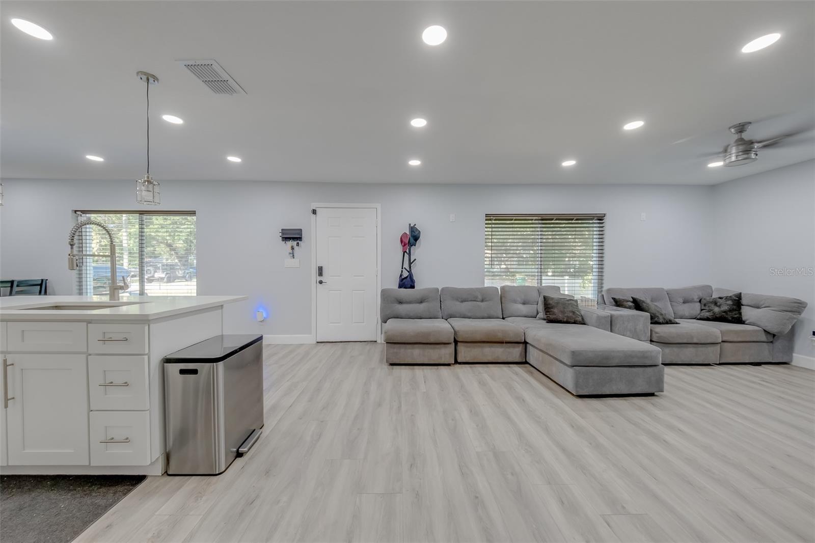 1814 Sylvan, Clearwater, FL 33755