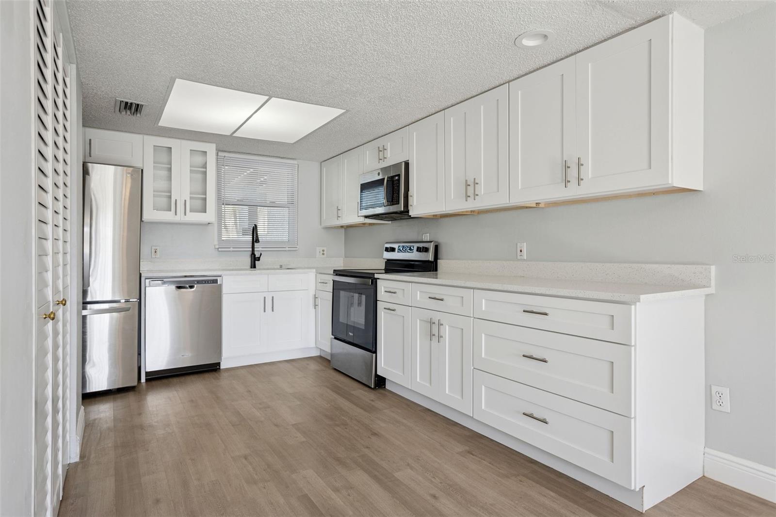 5110 Tennis Court Unit 86, Tampa, FL 33617