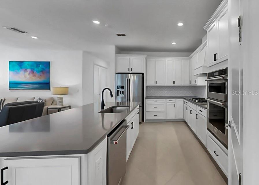 14115 Hammock Crest, Riverview, FL 33569