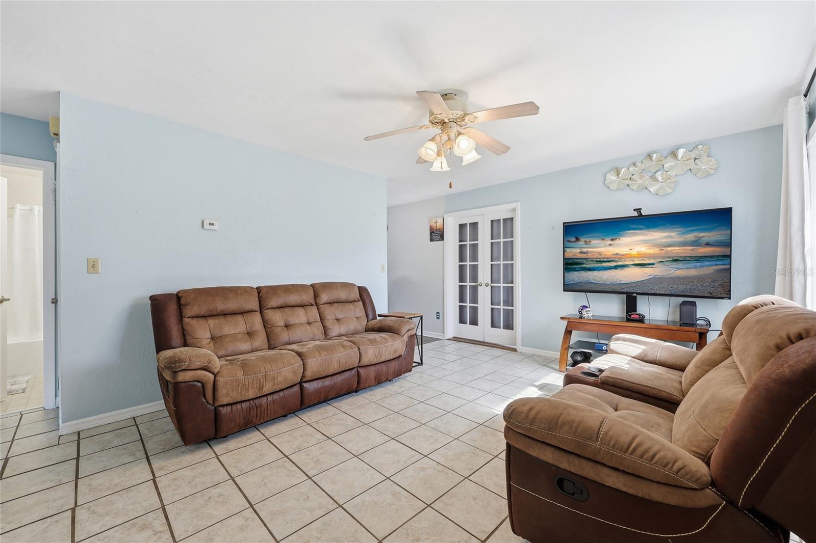 4916 57th, Gainesville, FL 32608