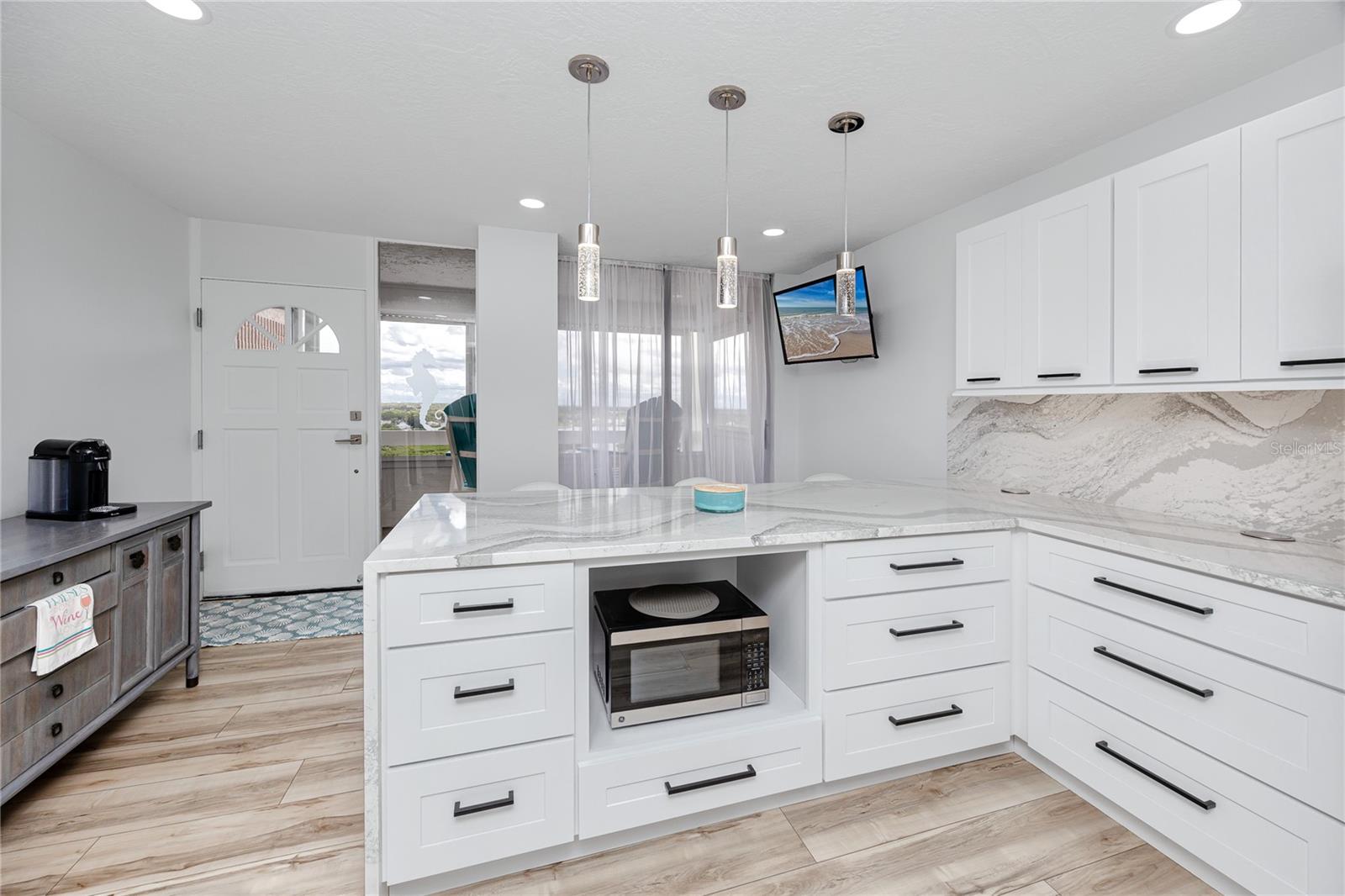 17940 Gulf Unit 16a, Redington Shores, FL 33708