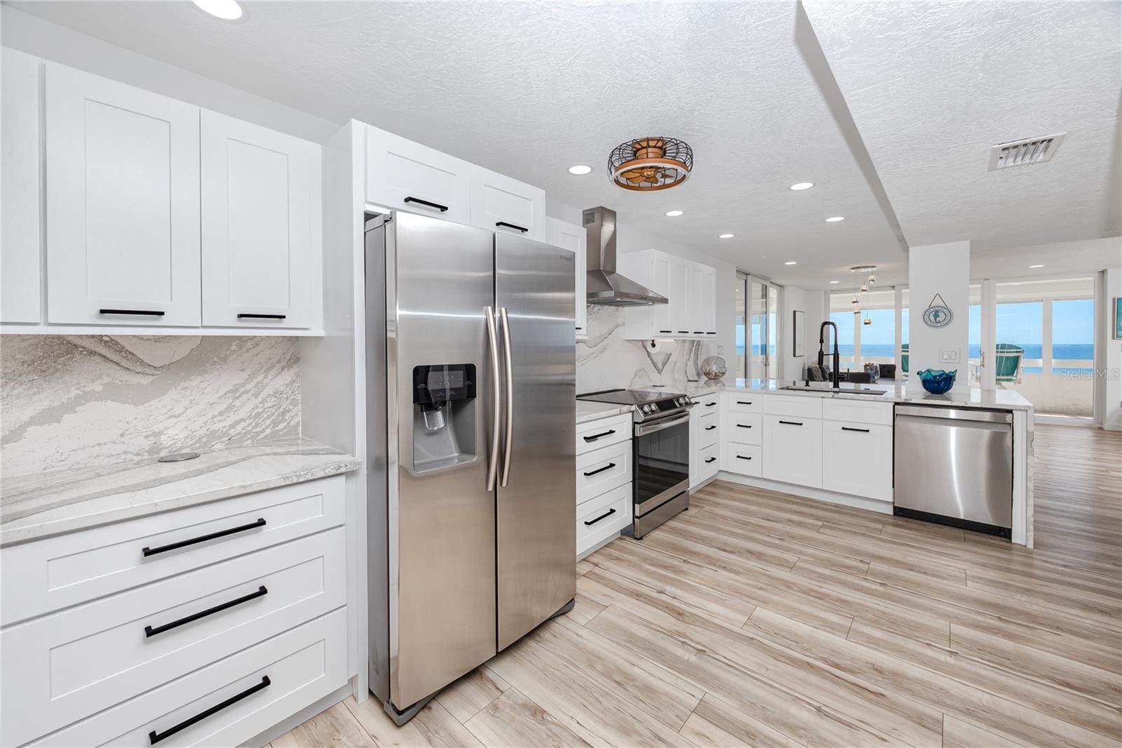 17940 Gulf Unit 16a, Redington Shores, FL 33708