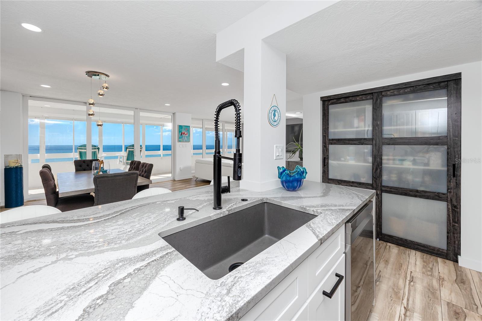 17940 Gulf Unit 16a, Redington Shores, FL 33708