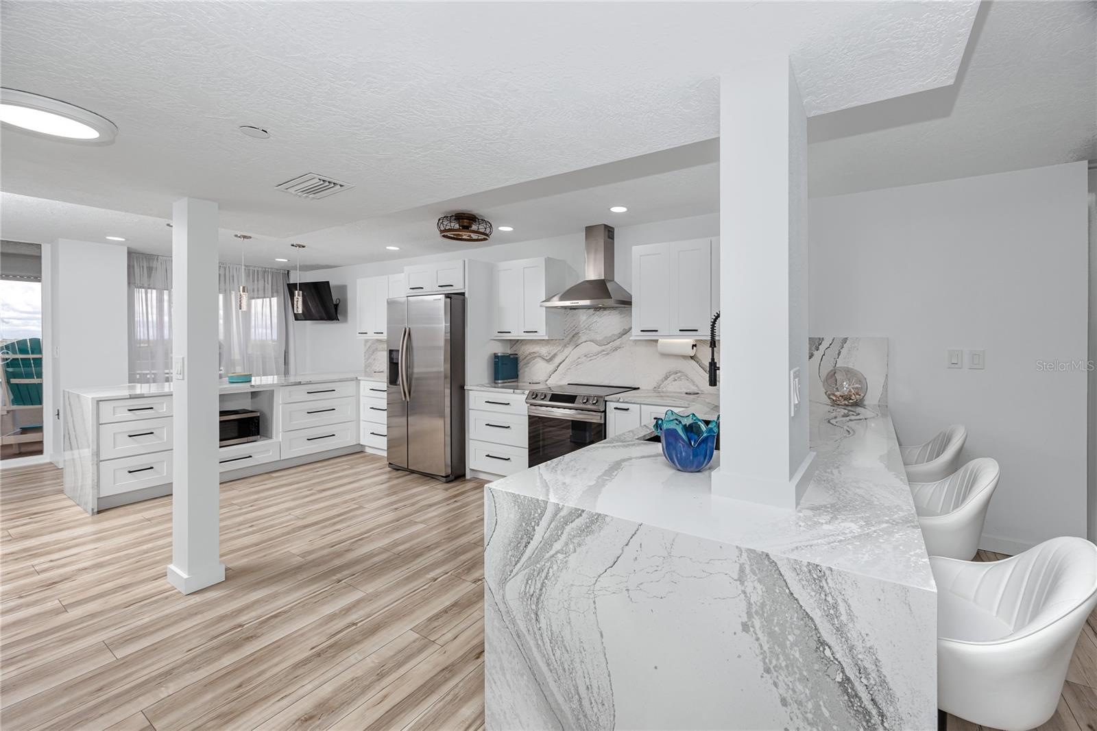 17940 Gulf Unit 16a, Redington Shores, FL 33708