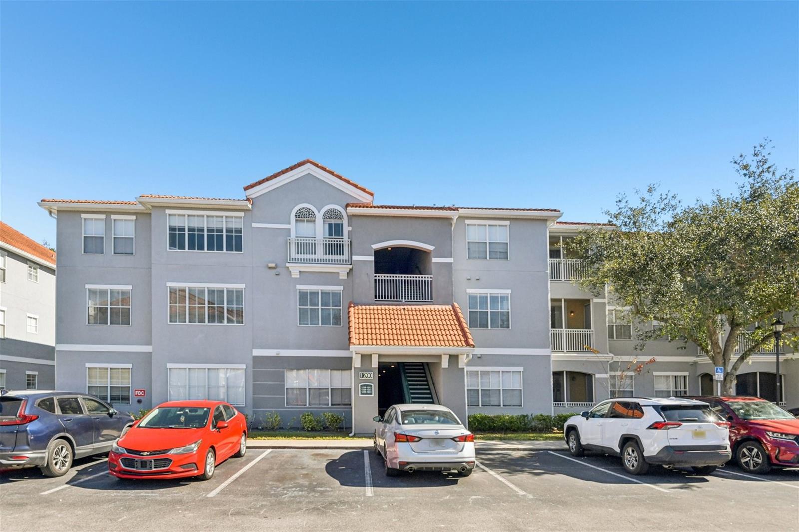 18001 Richmond Place Unit 1213, Tampa, FL 33647