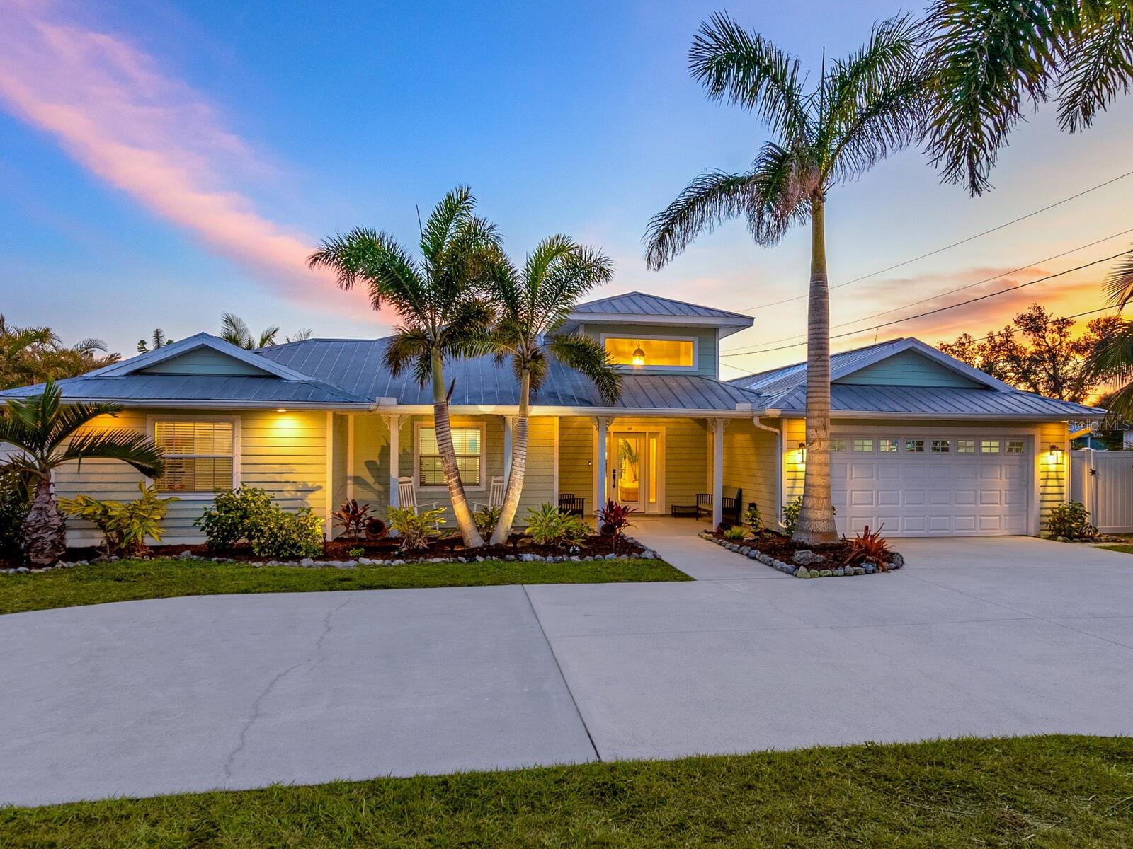 221 Lychee, Nokomis, FL 34275