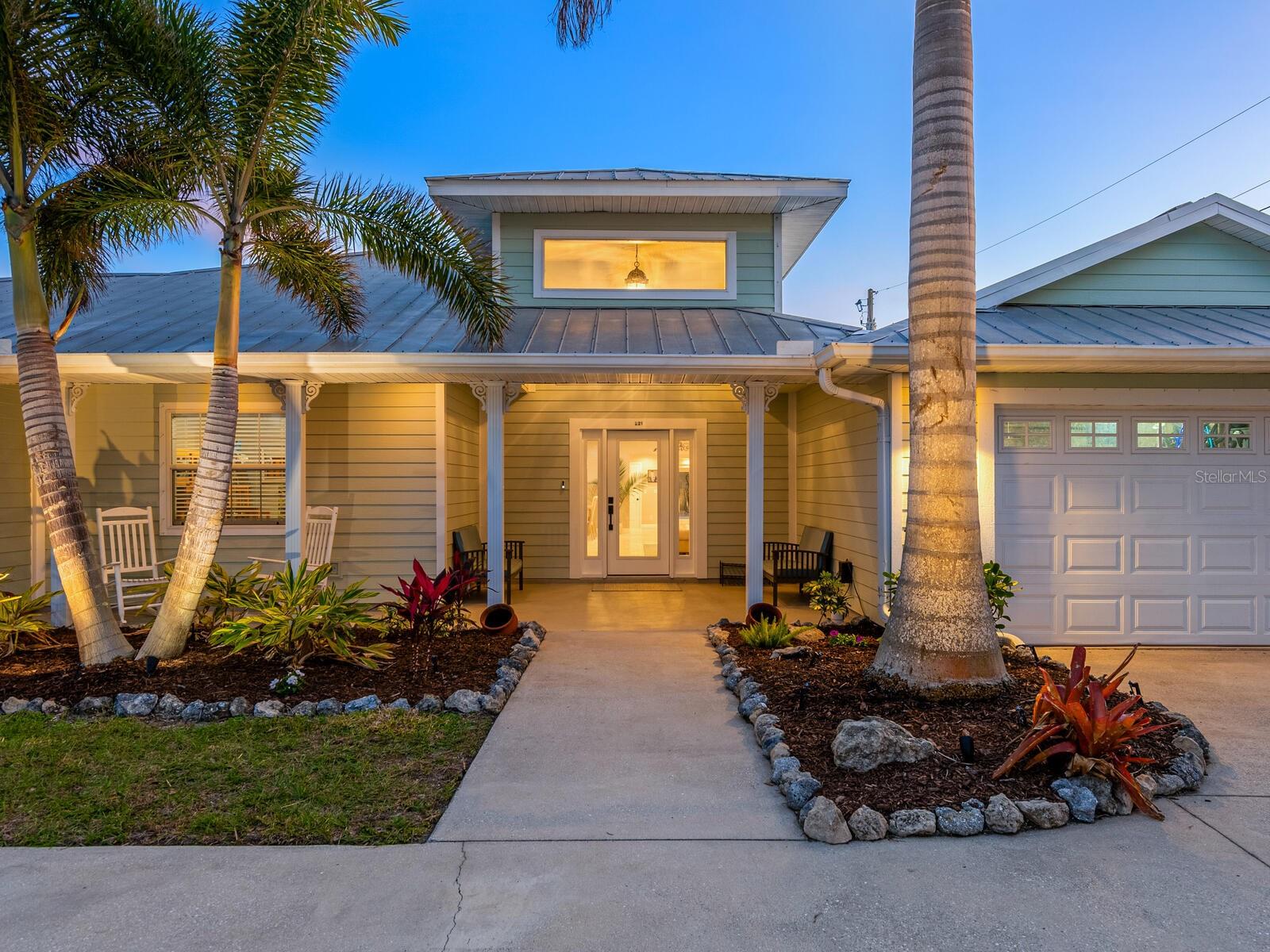 221 Lychee, Nokomis, FL 34275