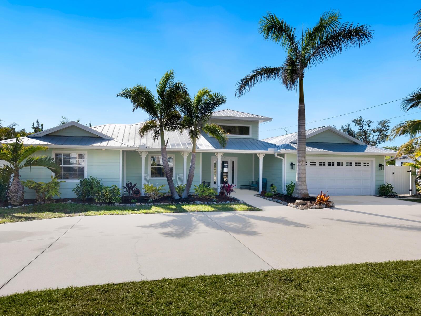 221 Lychee, Nokomis, FL 34275