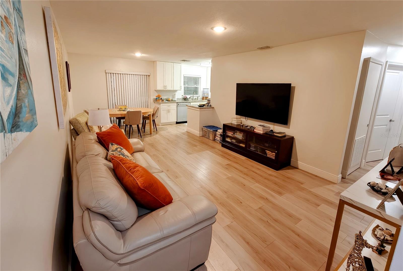 49 Marbrisa, Kissimmee, FL 34743
