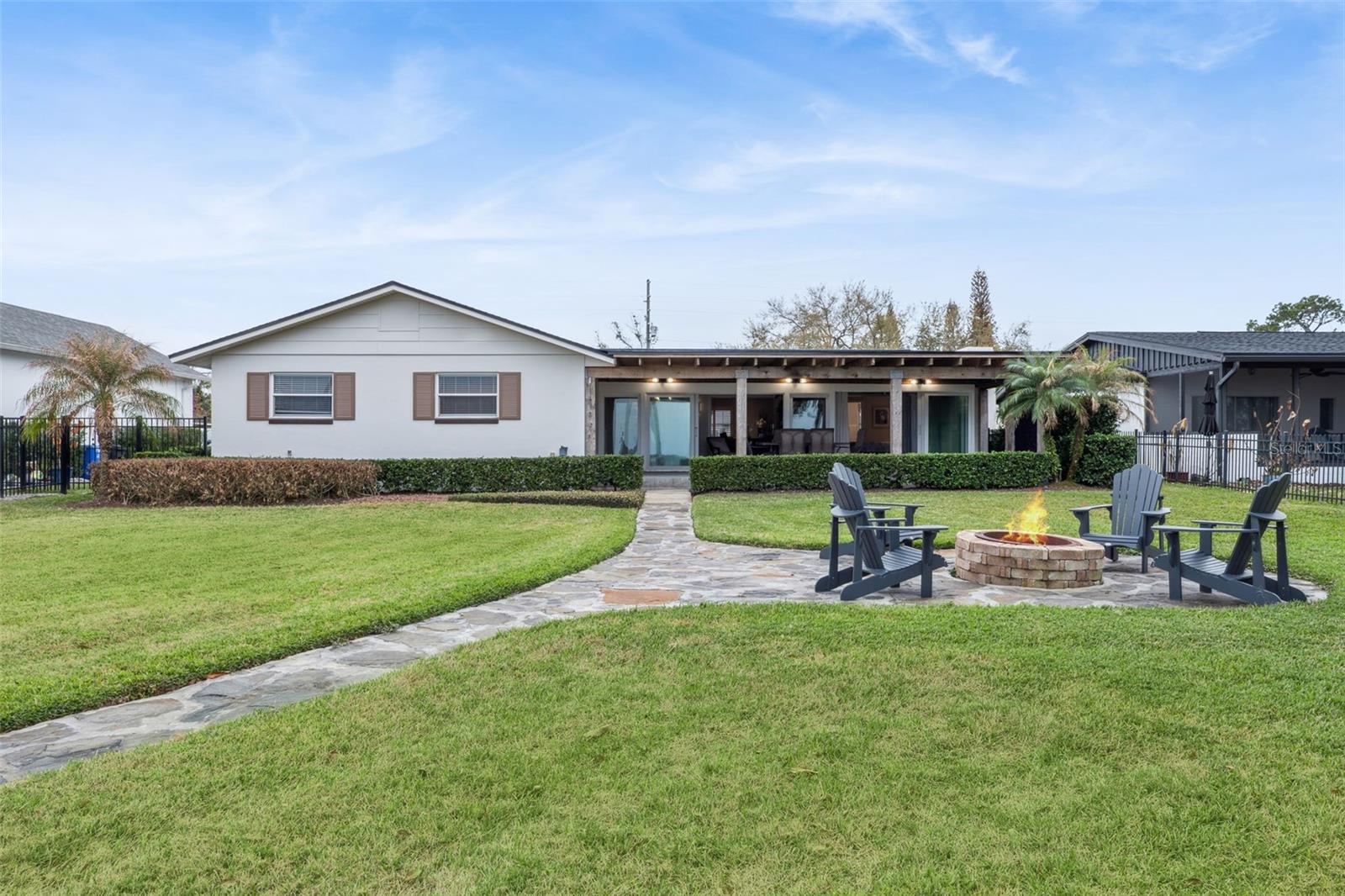6007 Linneal Beach, Apopka, FL 32703