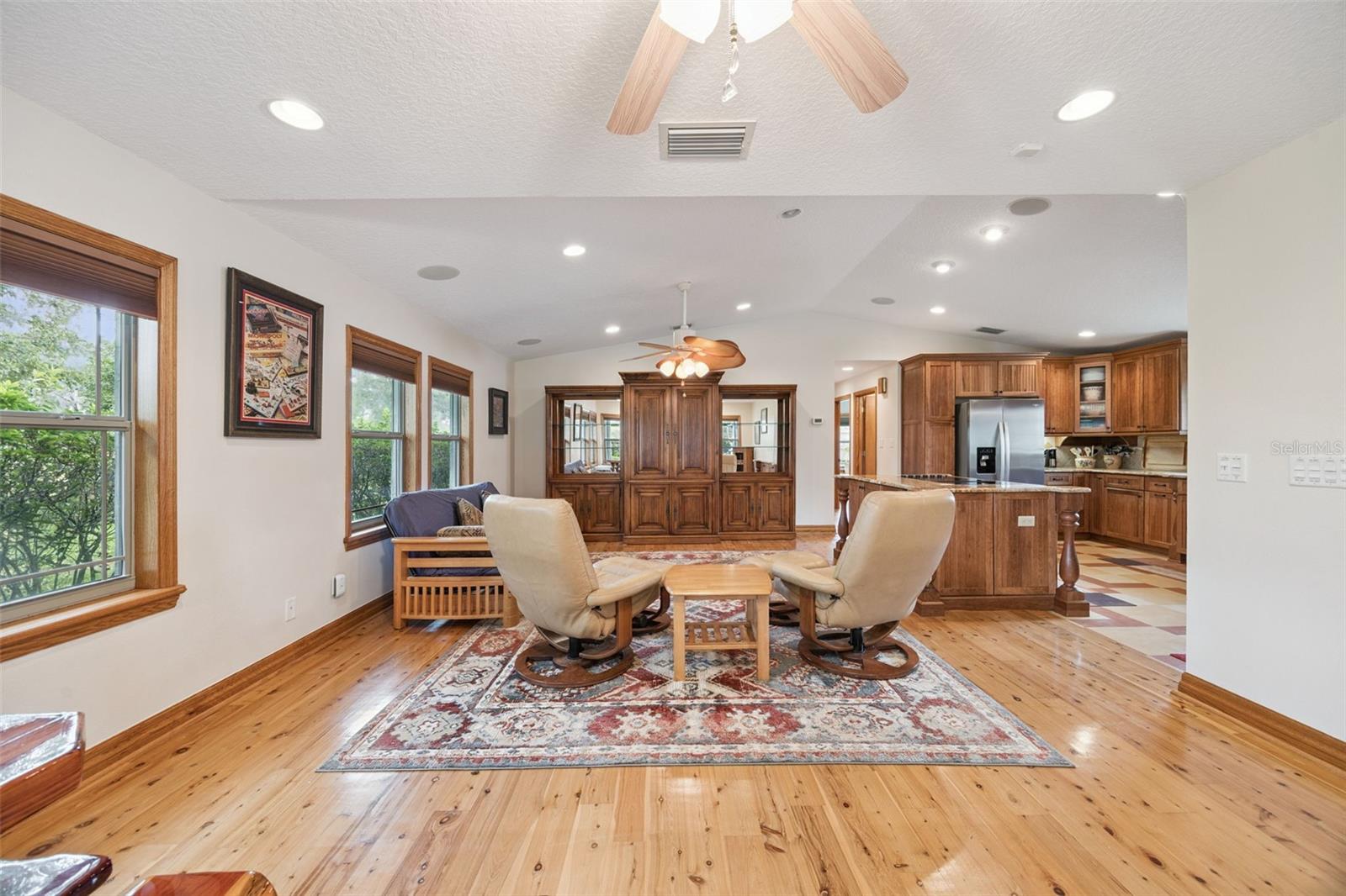 30904 Deal, Sorrento, FL 32776