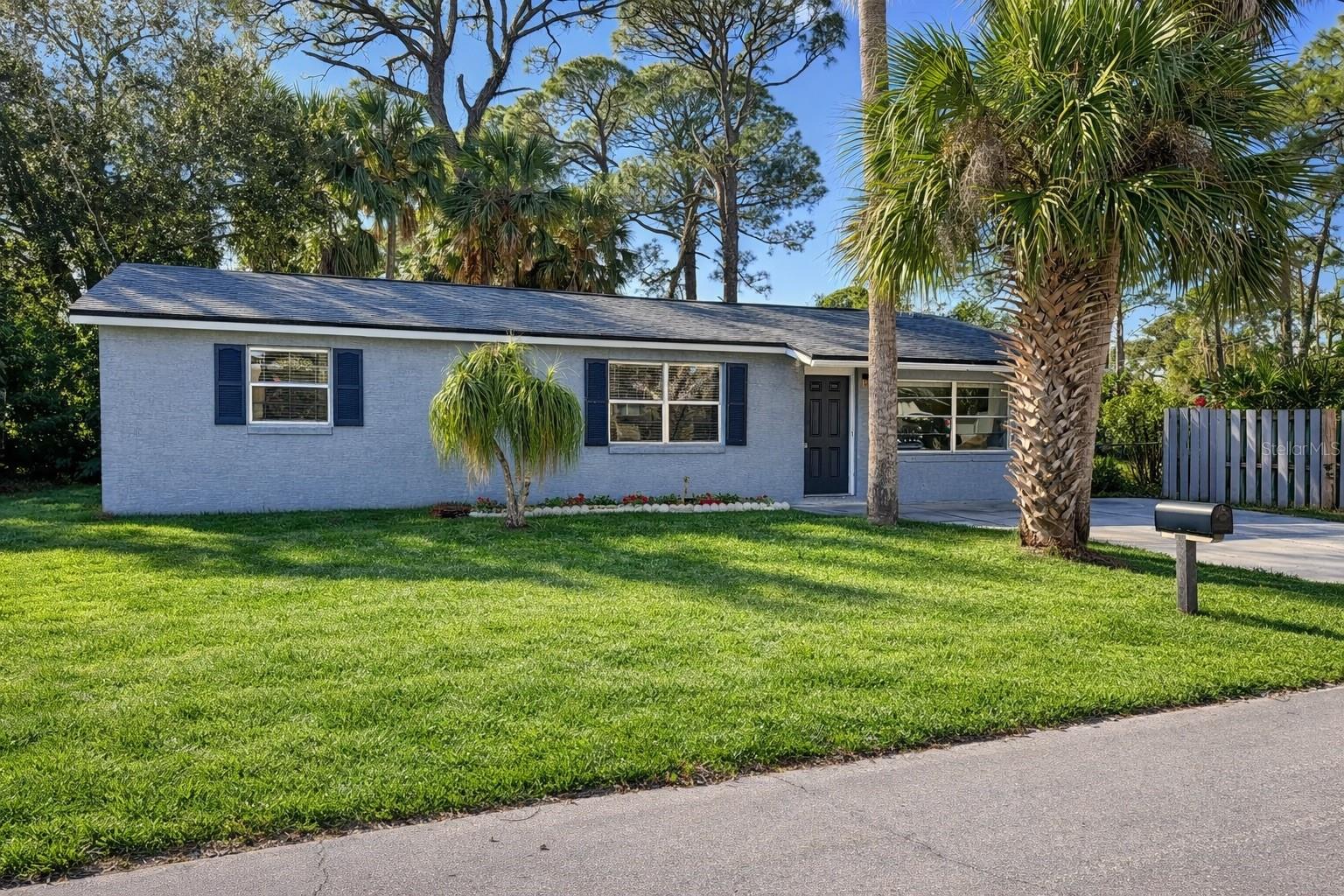 1806 James, South Daytona, FL 32119