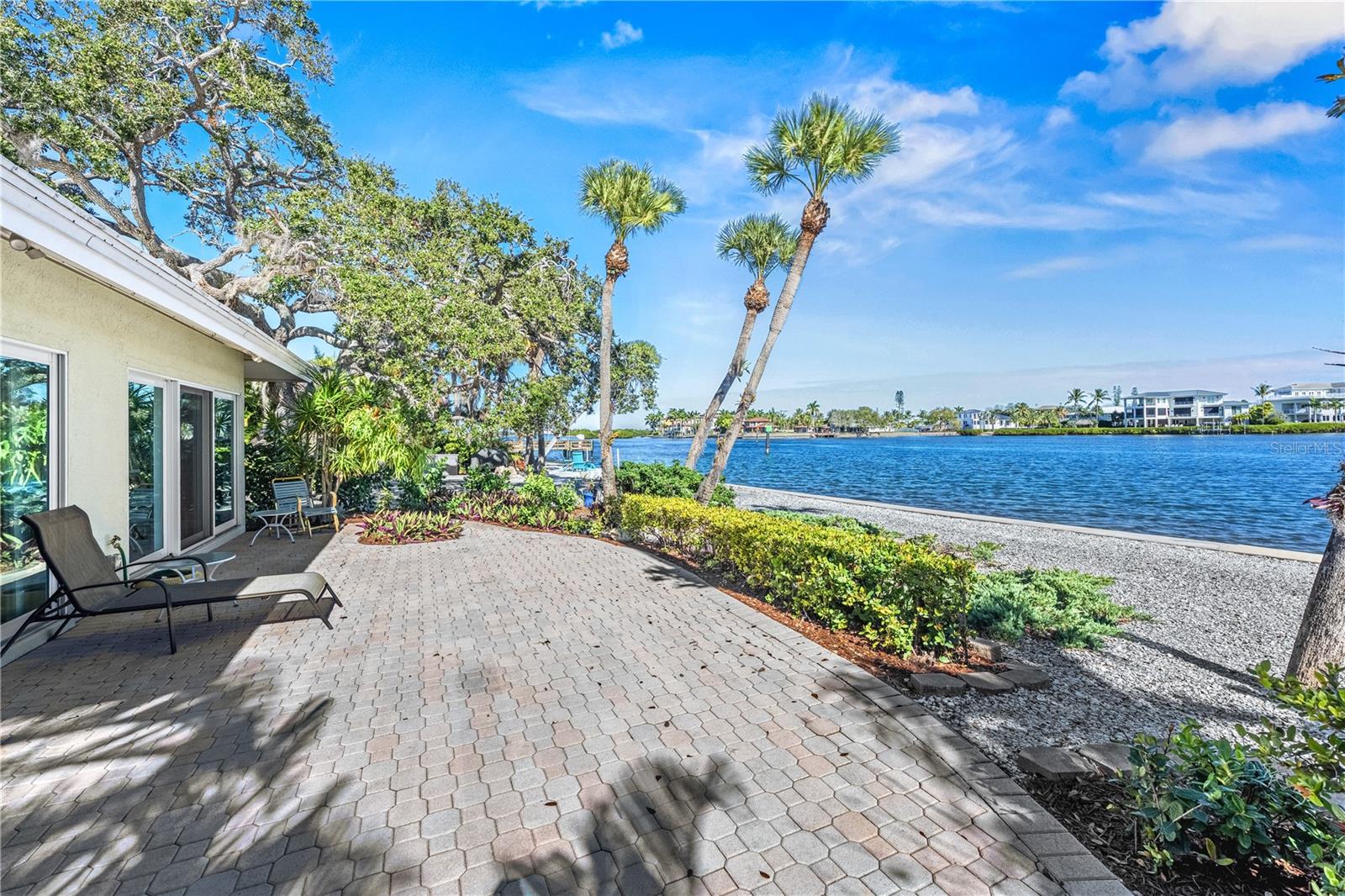 1320 Moonmist Unit B-11, Sarasota, FL 34242
