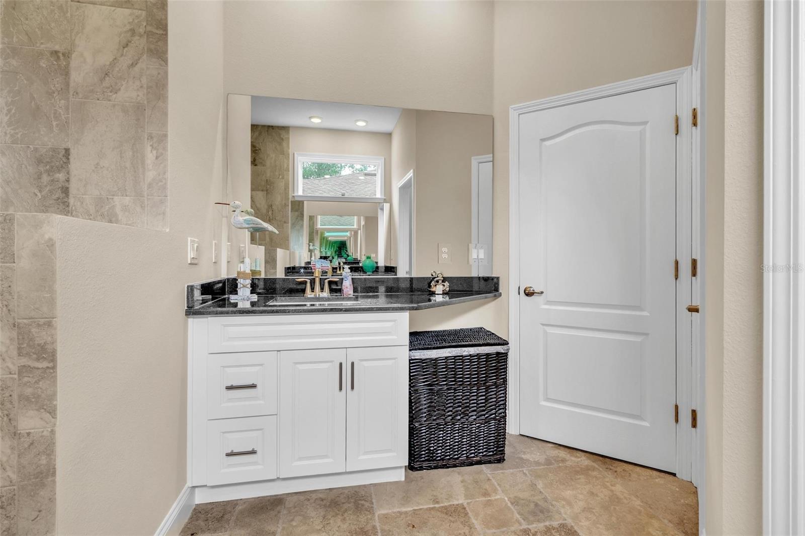 10 Point of Woods, Palm Coast, FL 32164