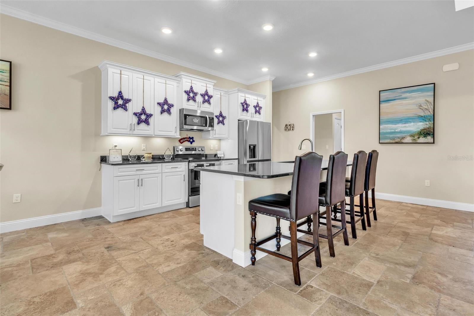 10 Point of Woods, Palm Coast, FL 32164